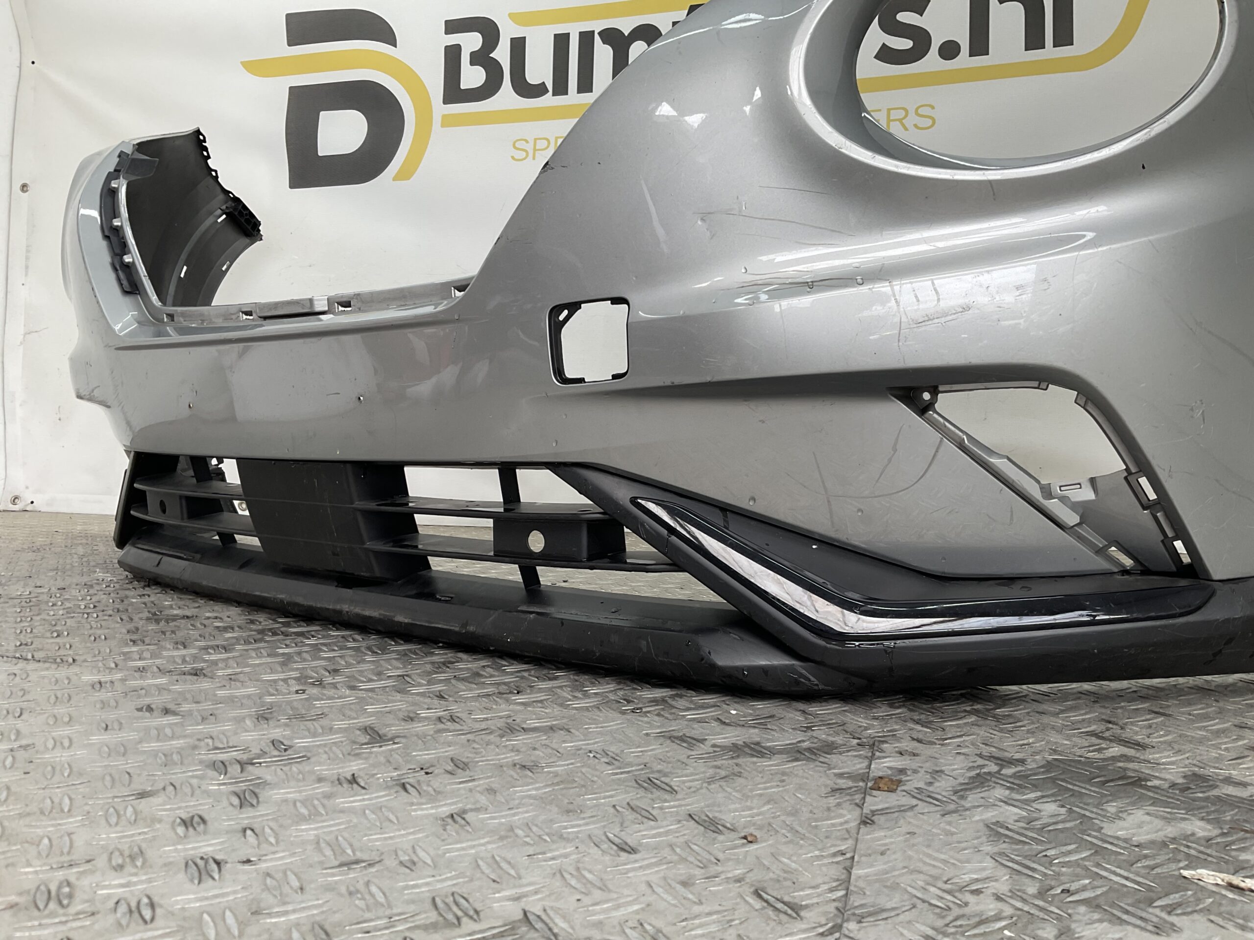 Bumper Nissan Juke 2 620266PA1B Voorbumper G5-22435