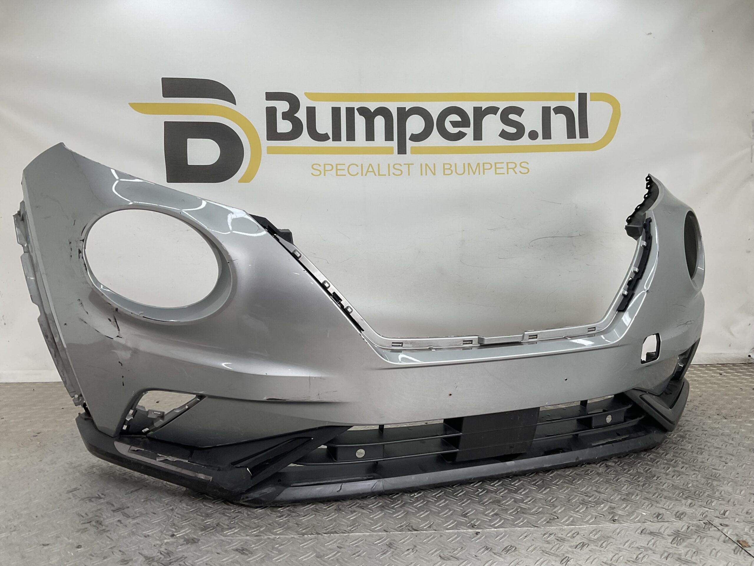 Bumper Nissan Juke 2 620266PA1B Voorbumper G5-22435