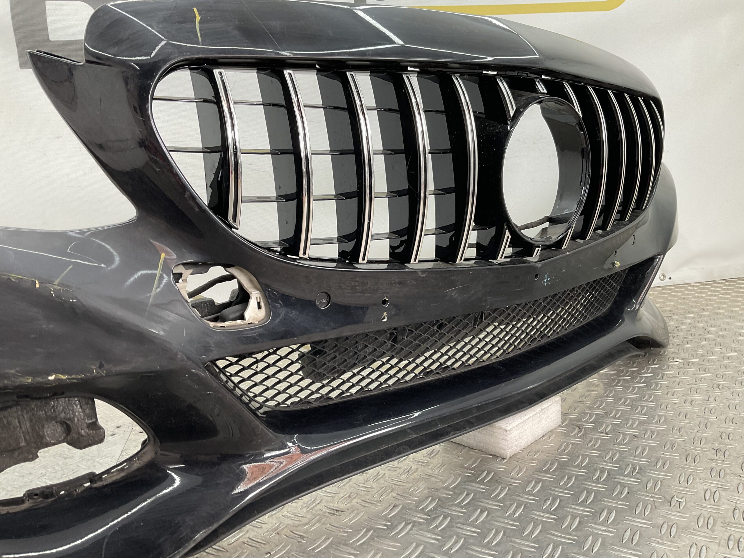 Bumper Mercedes C Klasse W205 Normaal 6xpdc 14-17 A2058800125 Voorbumper A4-20453