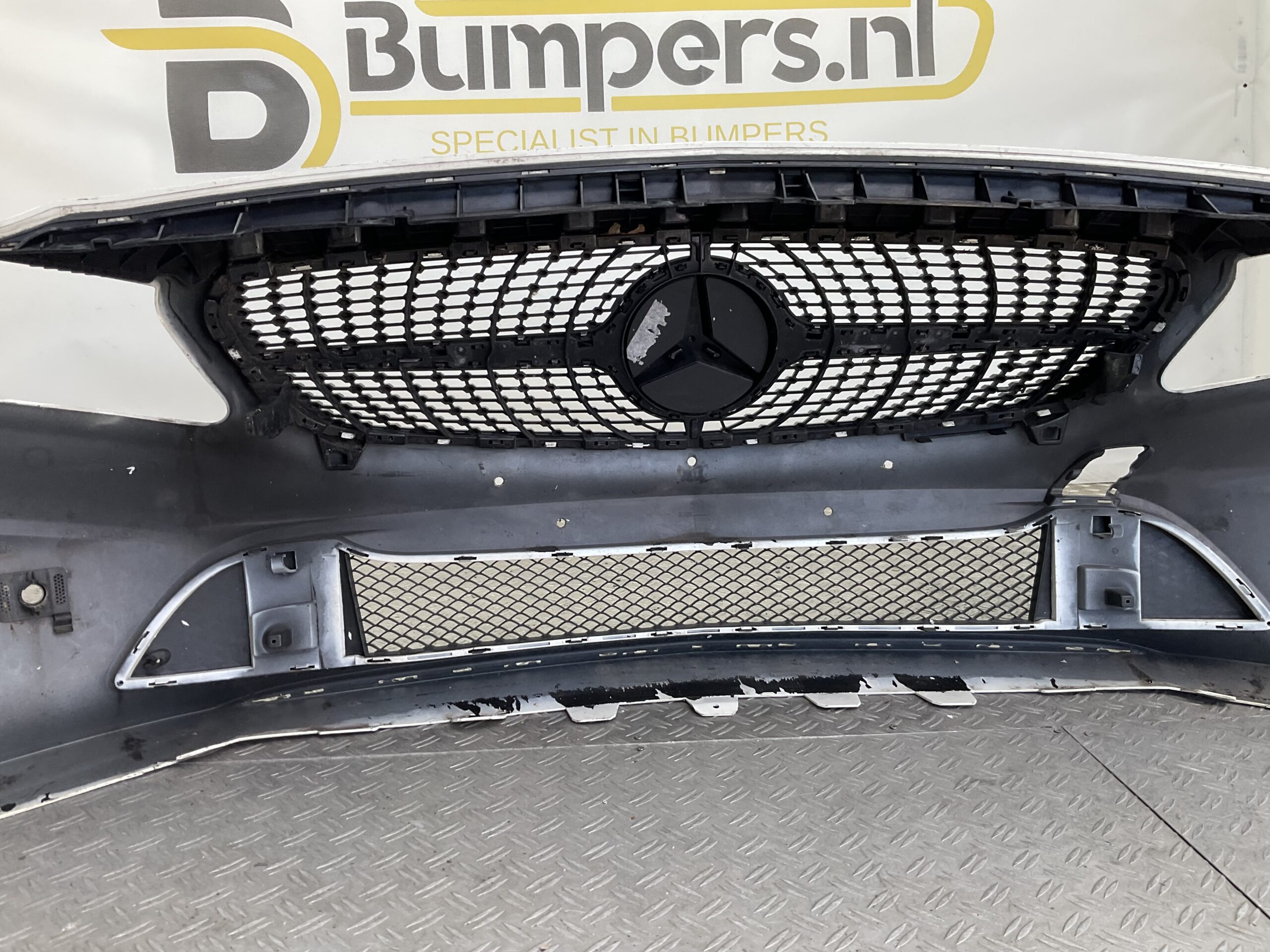 Bumper Mercedes A Klasse W176 Facelift A1768853625 Voorbumper A2-22462