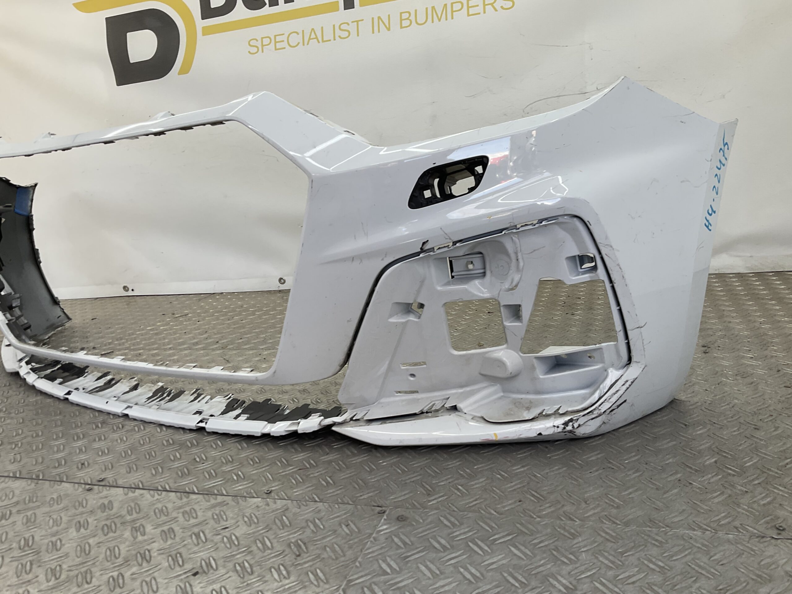 Bumper Audi A1 82A Sline S-Line KLS 19-23 82A807437F Voorbumper H4-22475