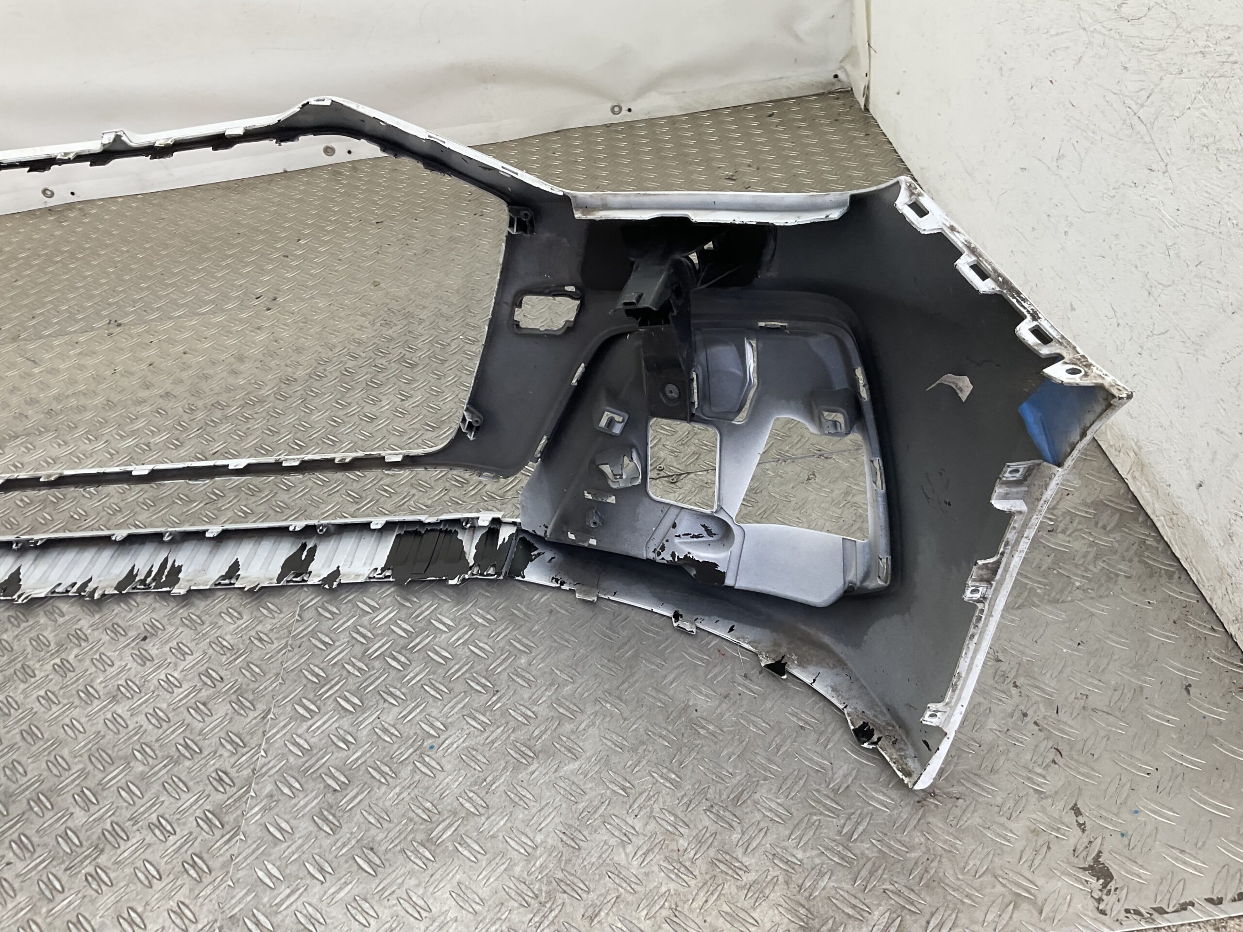 Bumper Audi A1 82A Sline S-Line KLS 19-23 82A807437F Voorbumper H4-22475