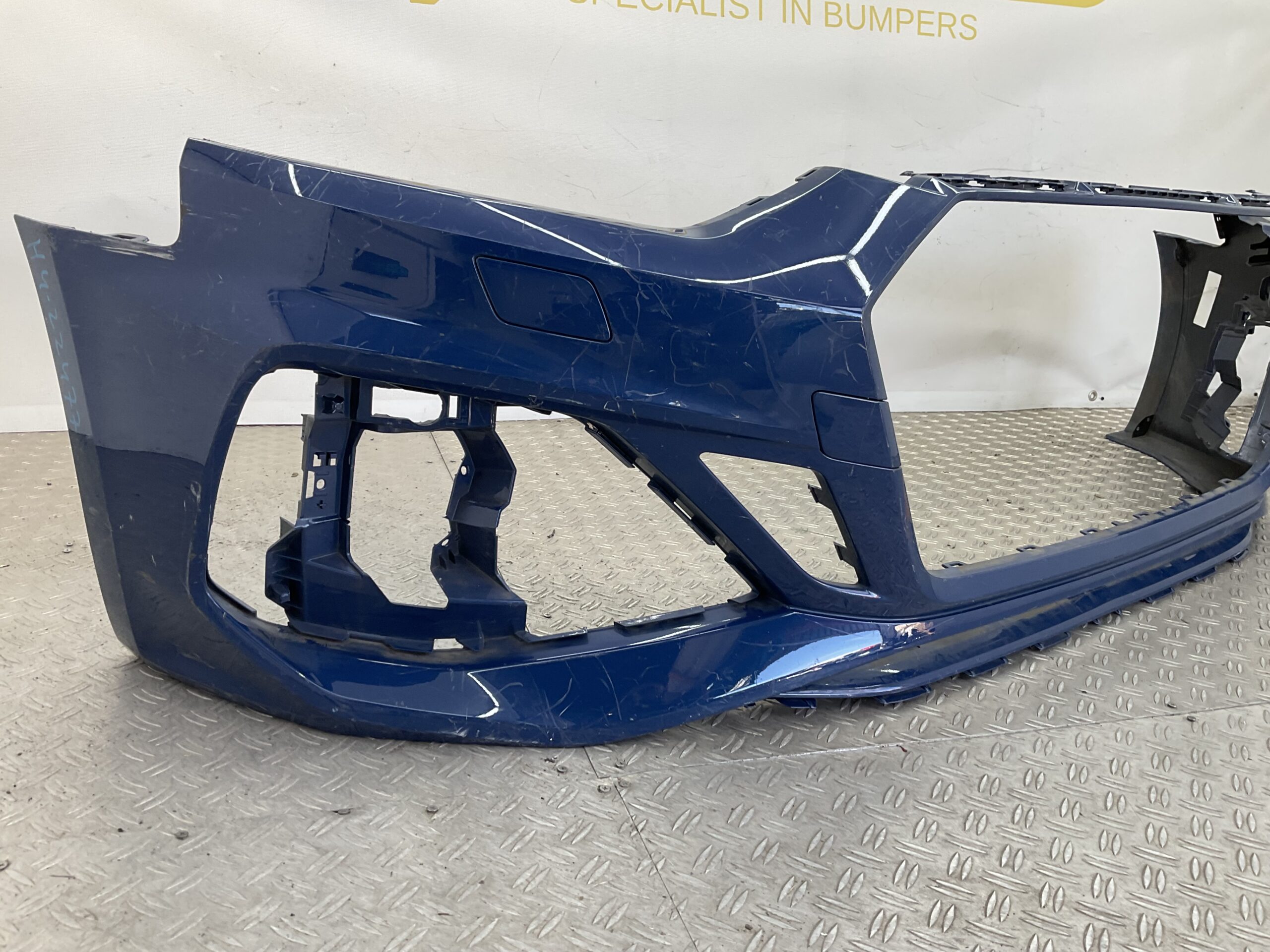Bumper Audi RS5 2020-2024 8W6807437AH Voorbumper H4-22477
