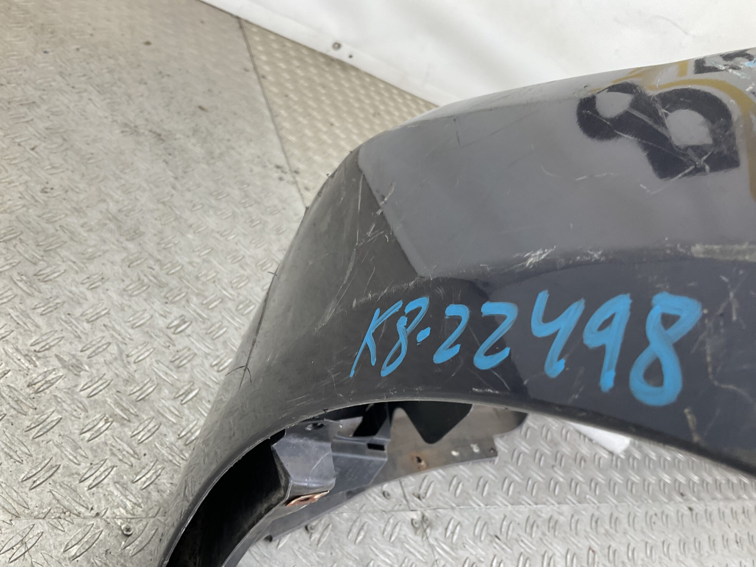 BUMPER BMW 3 Serie F30 F31 51117301914 VOORBUMPER K8-22498