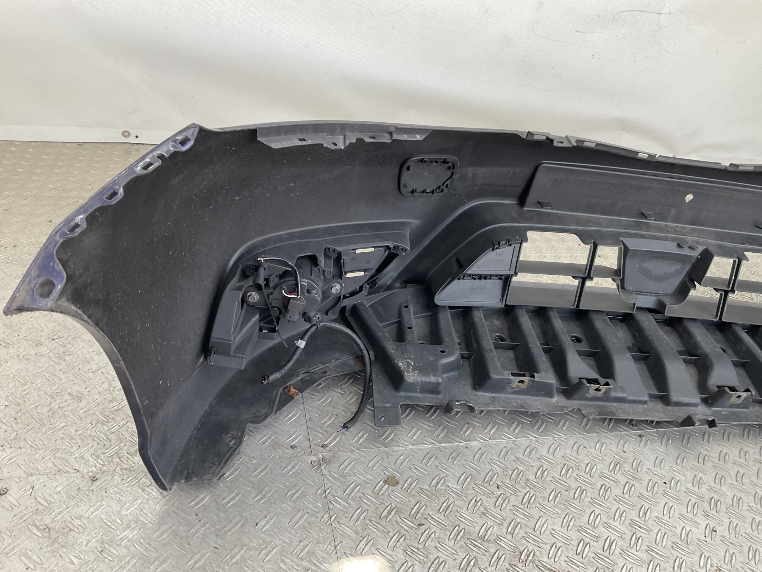 BUMPER Nissan Pulsar 2014-2018 62022-3ZL0H VOORBUMPER G10-22502