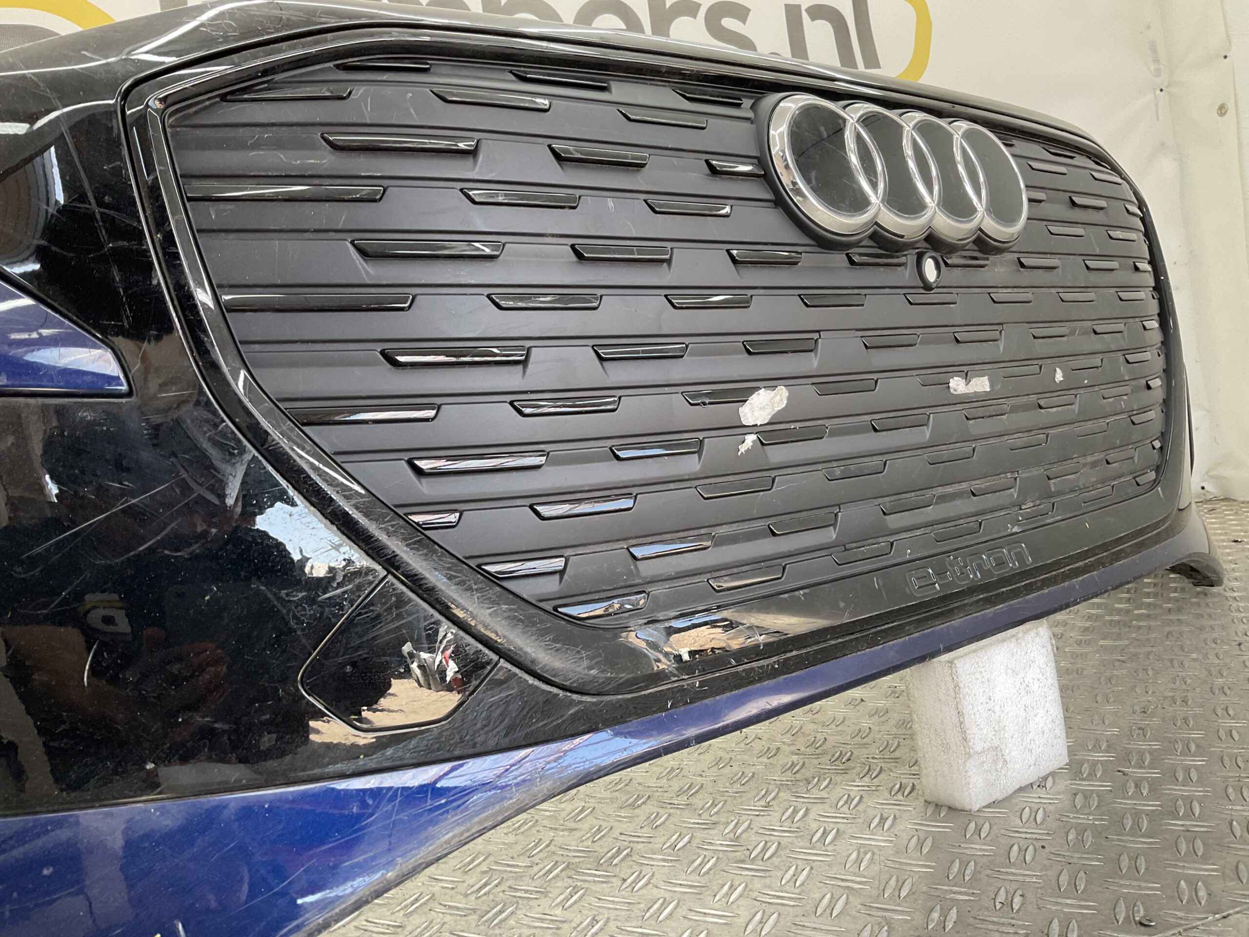 Bumper Audi Q8 4KE E-Tron ETron 22- 89A807725A Voorbumper H5-22503