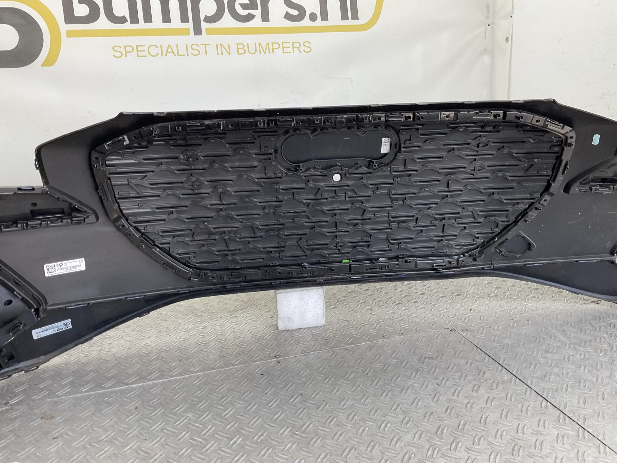 Bumper Audi Q8 4KE E-Tron ETron 22- 89A807725A Voorbumper H5-22503