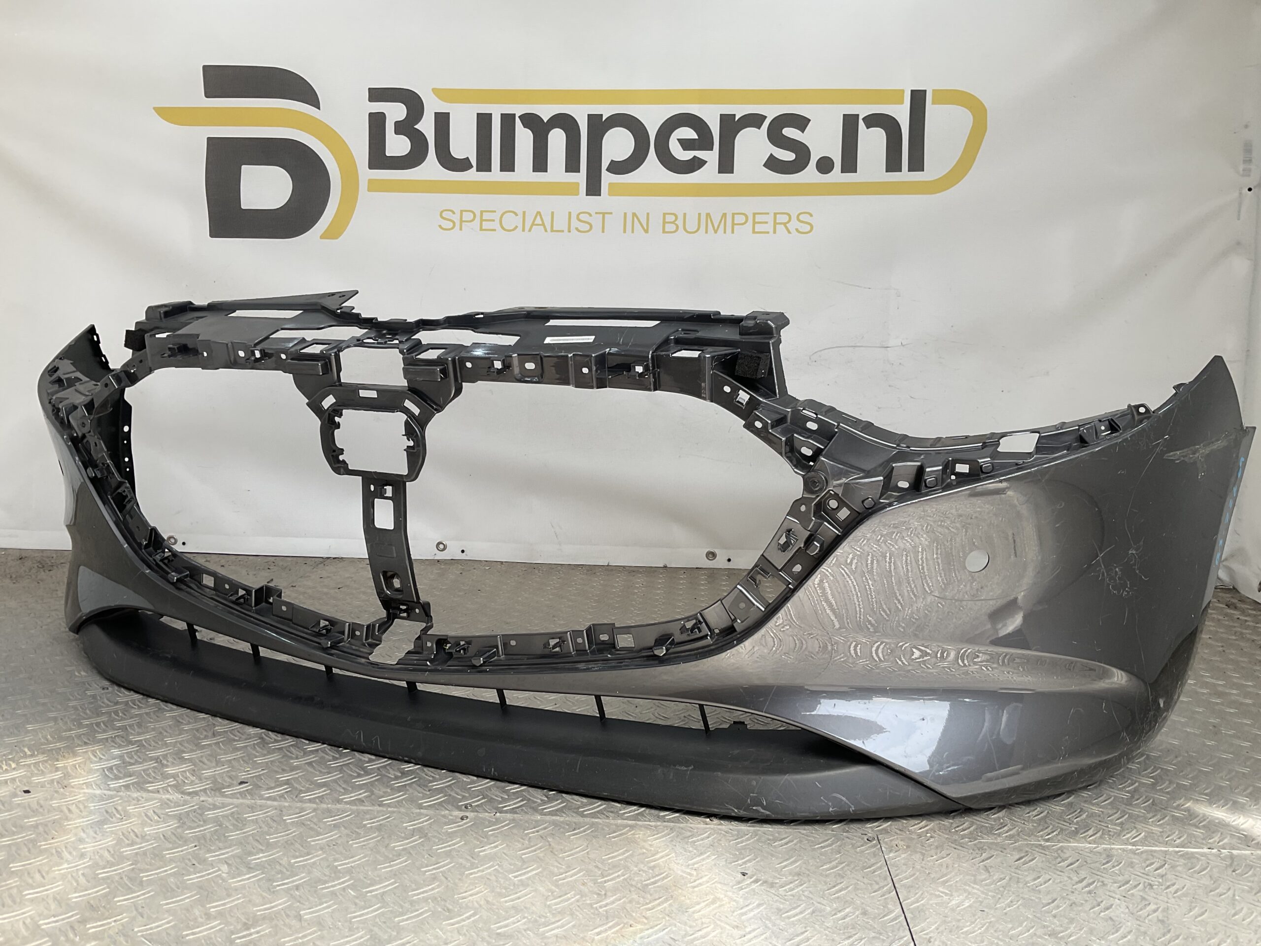 Bumper Mazda 3 III 19- BCKN-50031 Voorbumper B3-22609