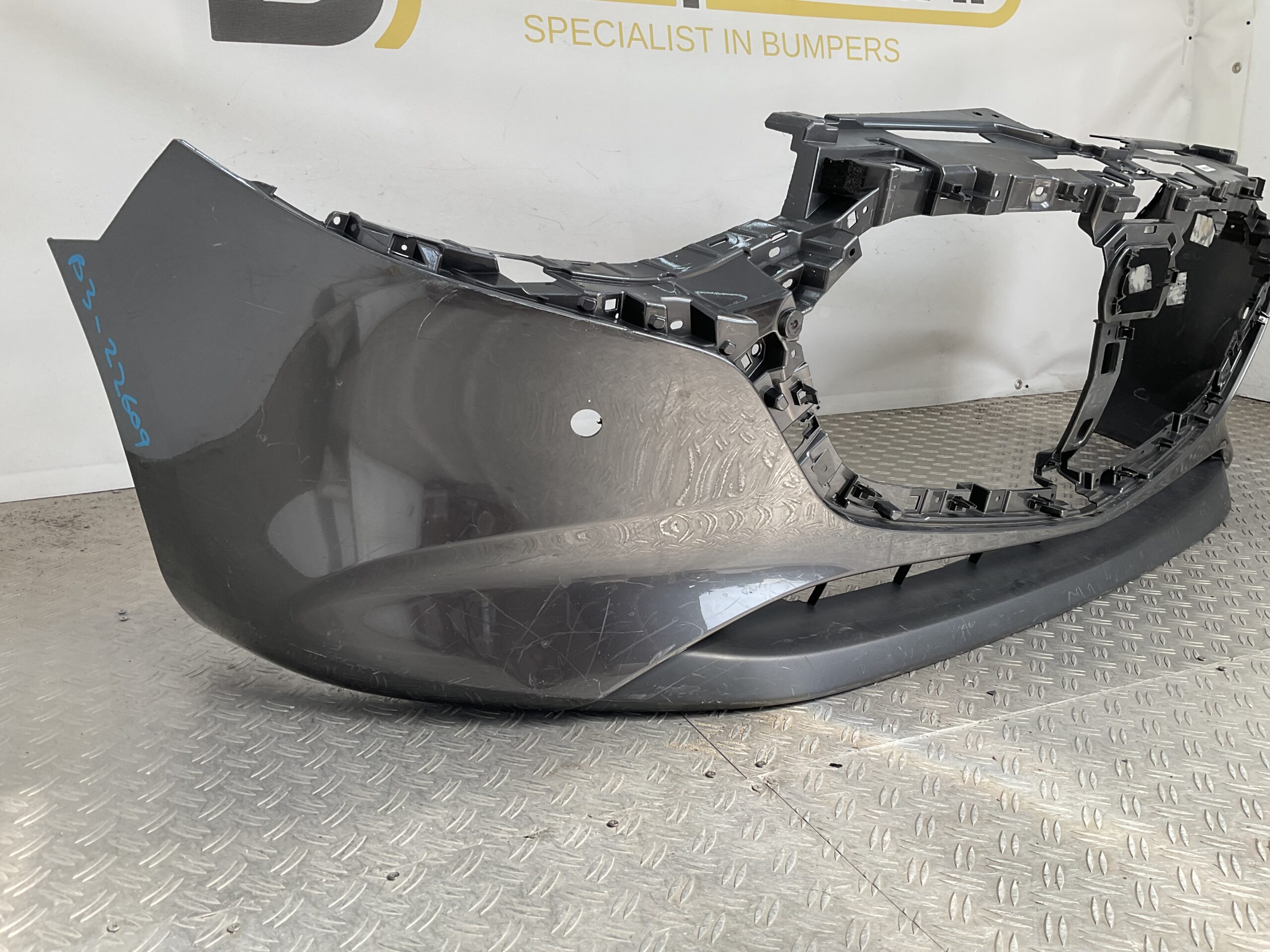 Bumper Mazda 3 III 19- BCKN-50031 Voorbumper B3-22609