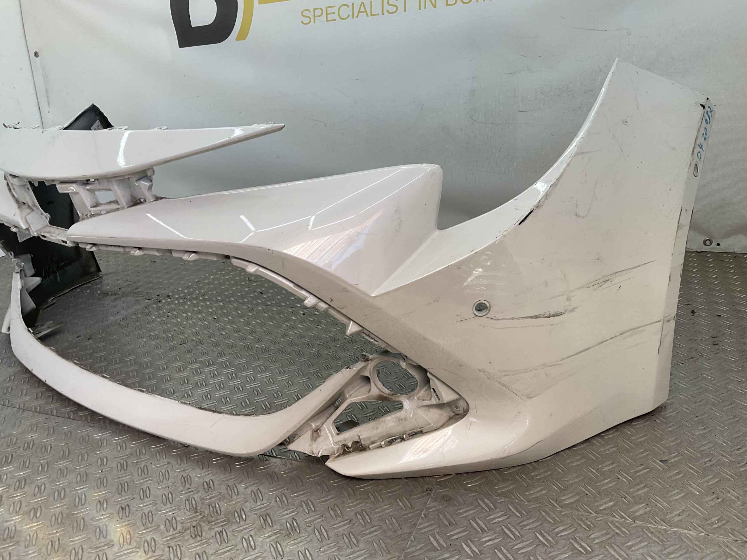 Bumper Toyota Corolla 18-24 52119-02J90 Voorbumper D4-20637