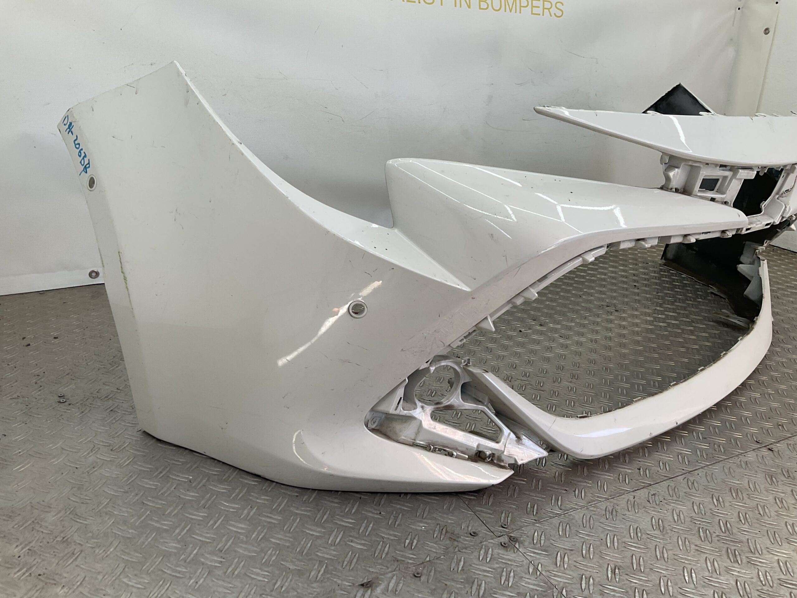 Bumper Toyota Corolla 18-24 52119-02J90 Voorbumper D4-20637