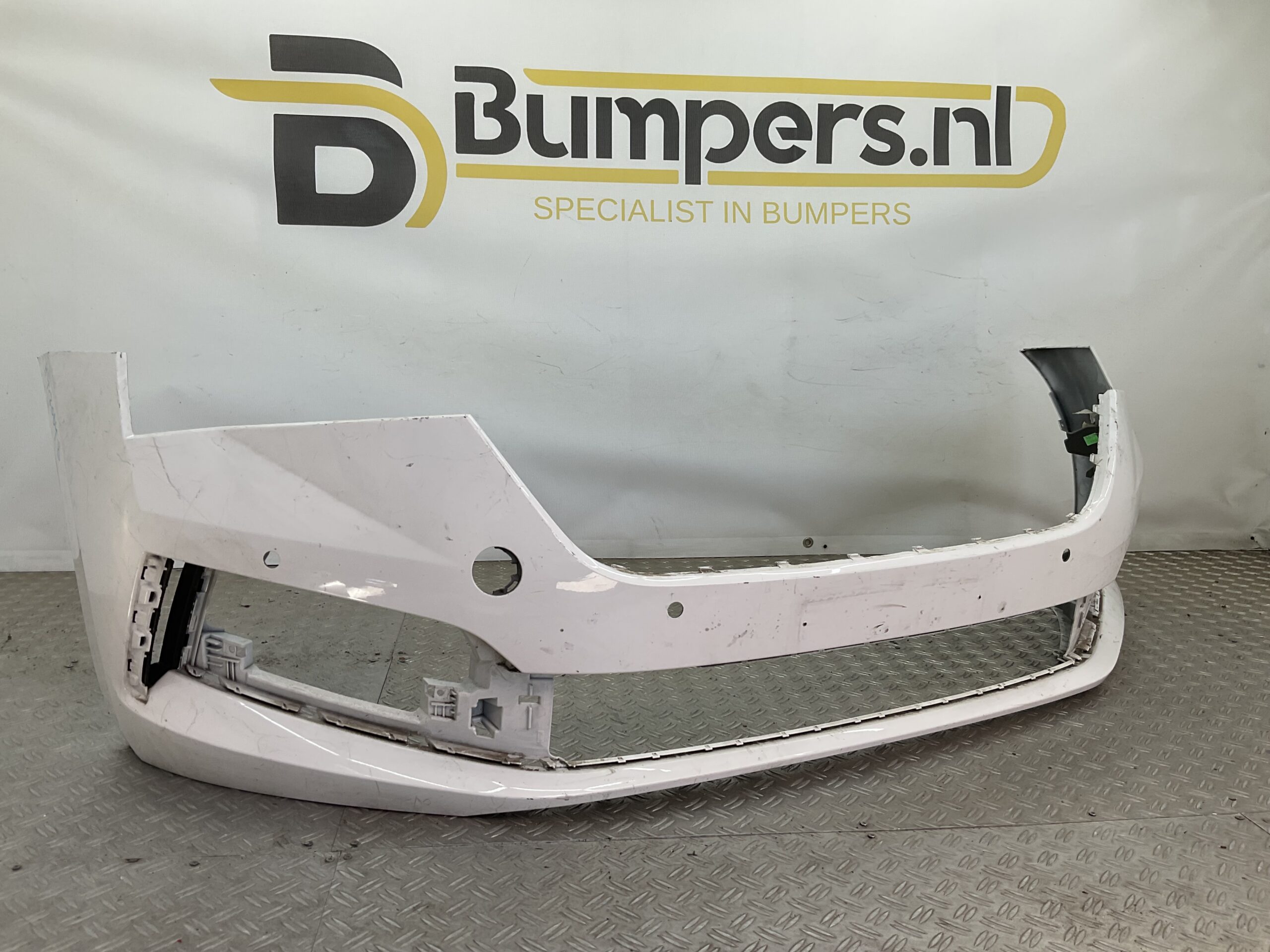 Bumper Skoda Octavia 4 4xpdc 657807221 2017-2024 Voorbumper H4-20648