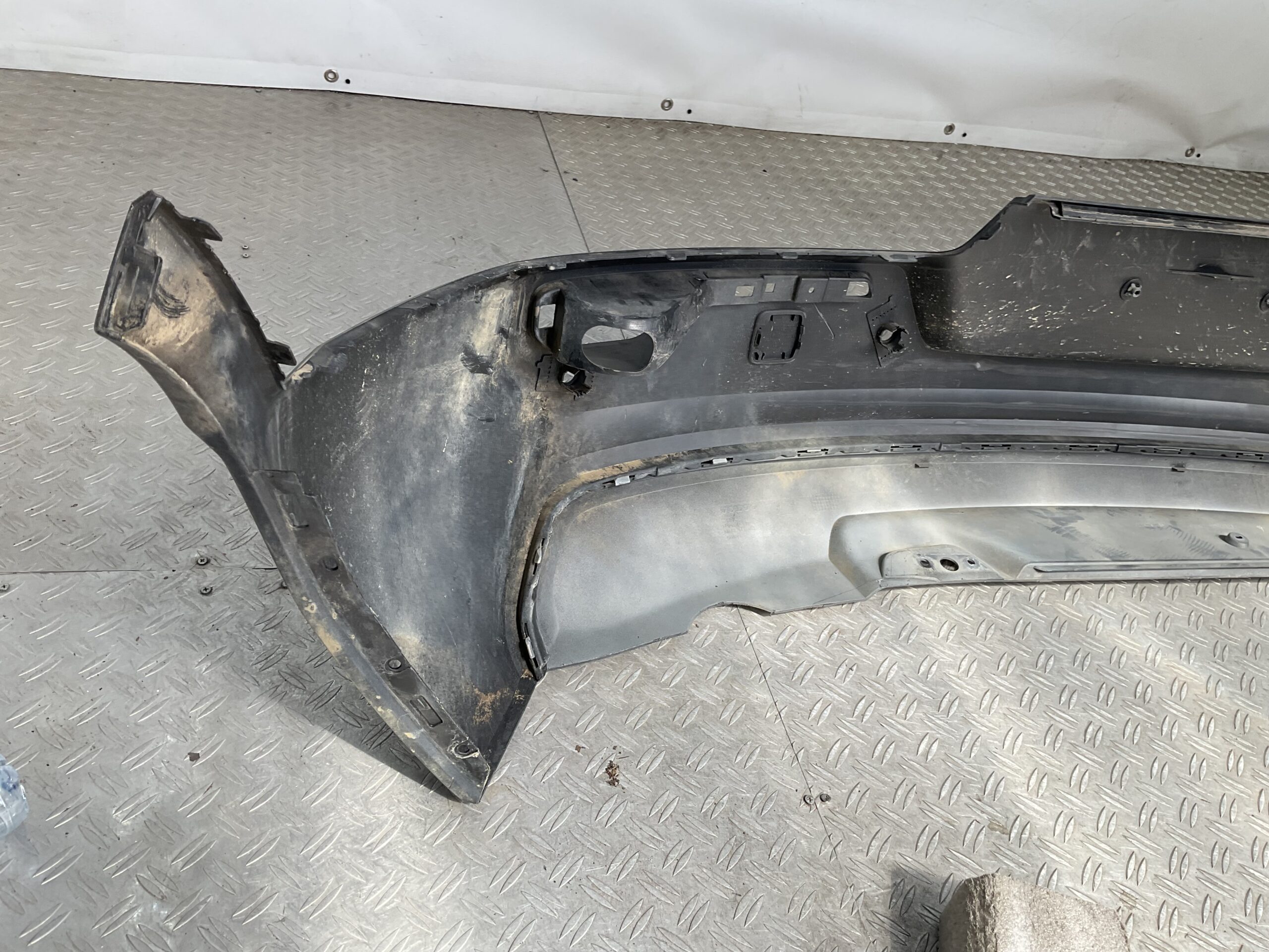 Bumper Volvo XC40 XC 40 4xpdc 17-23 31449336 Achterbumper X2-20668