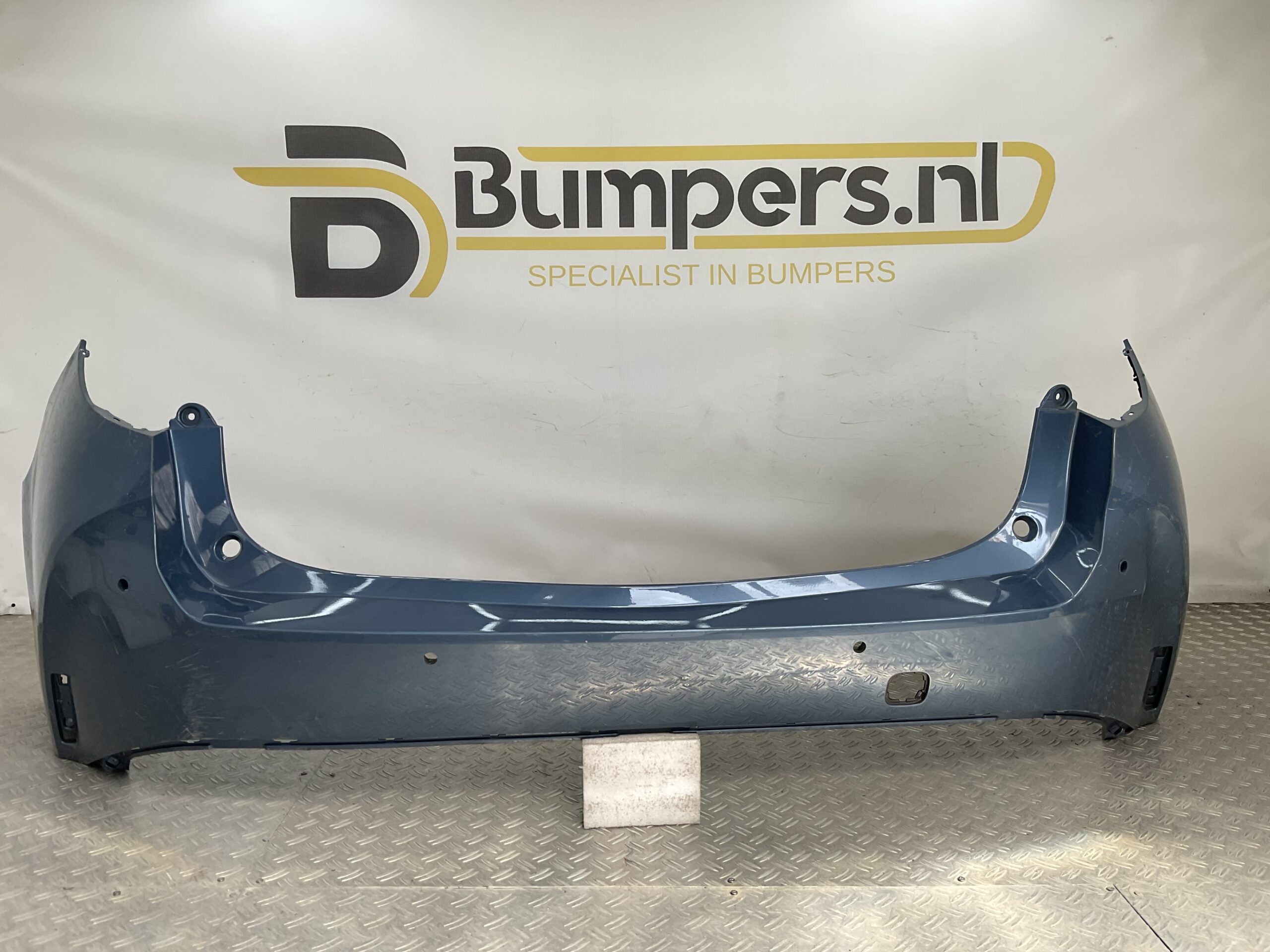 Bumper Toyota Corolla E21 Station 52159-02C80 Achterbumper X2-20683