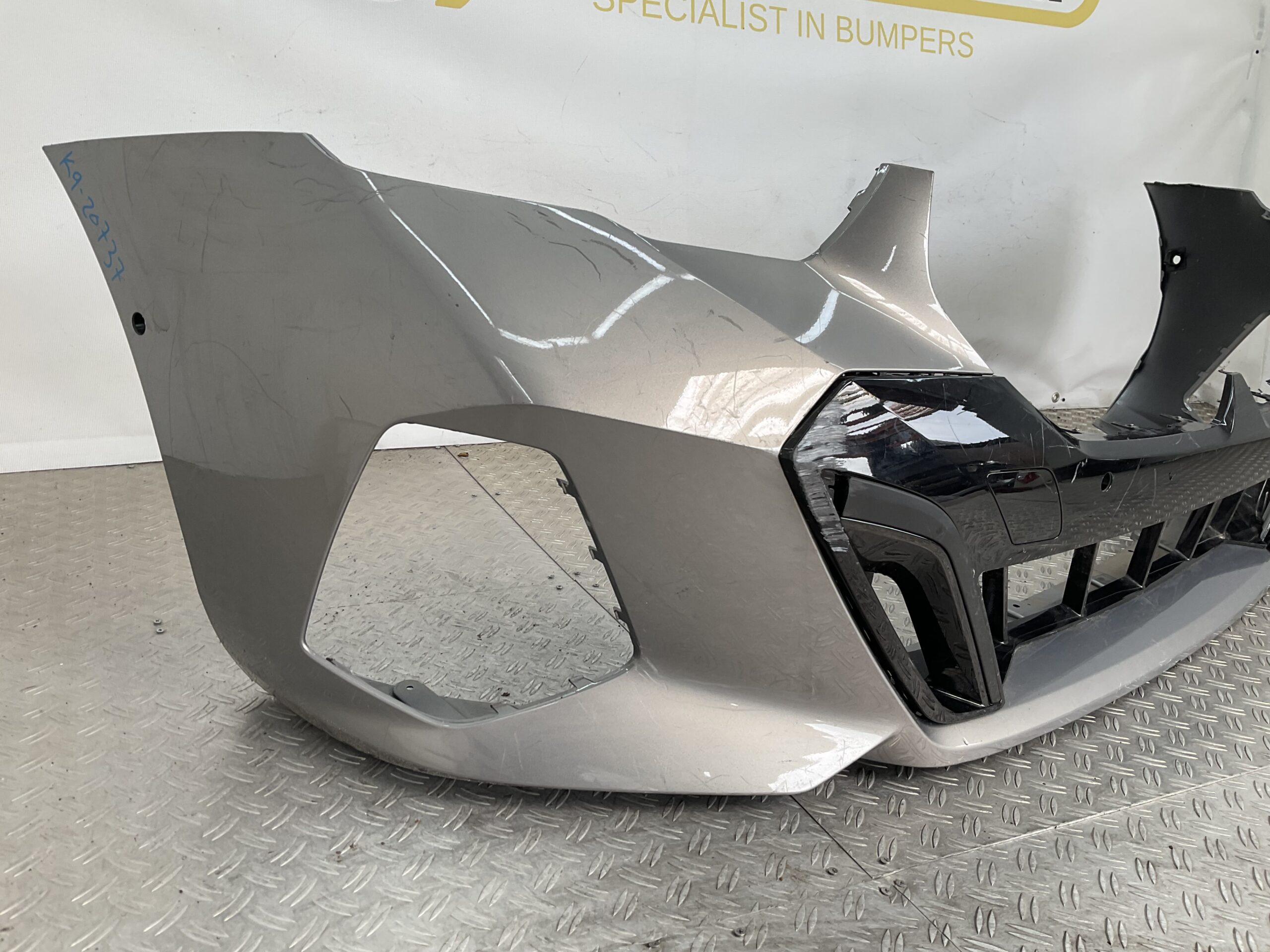 Bumper BMW 5 G60 G61 M-Pakket MPakket 23- 51118084653 Voorbumper K9-20737