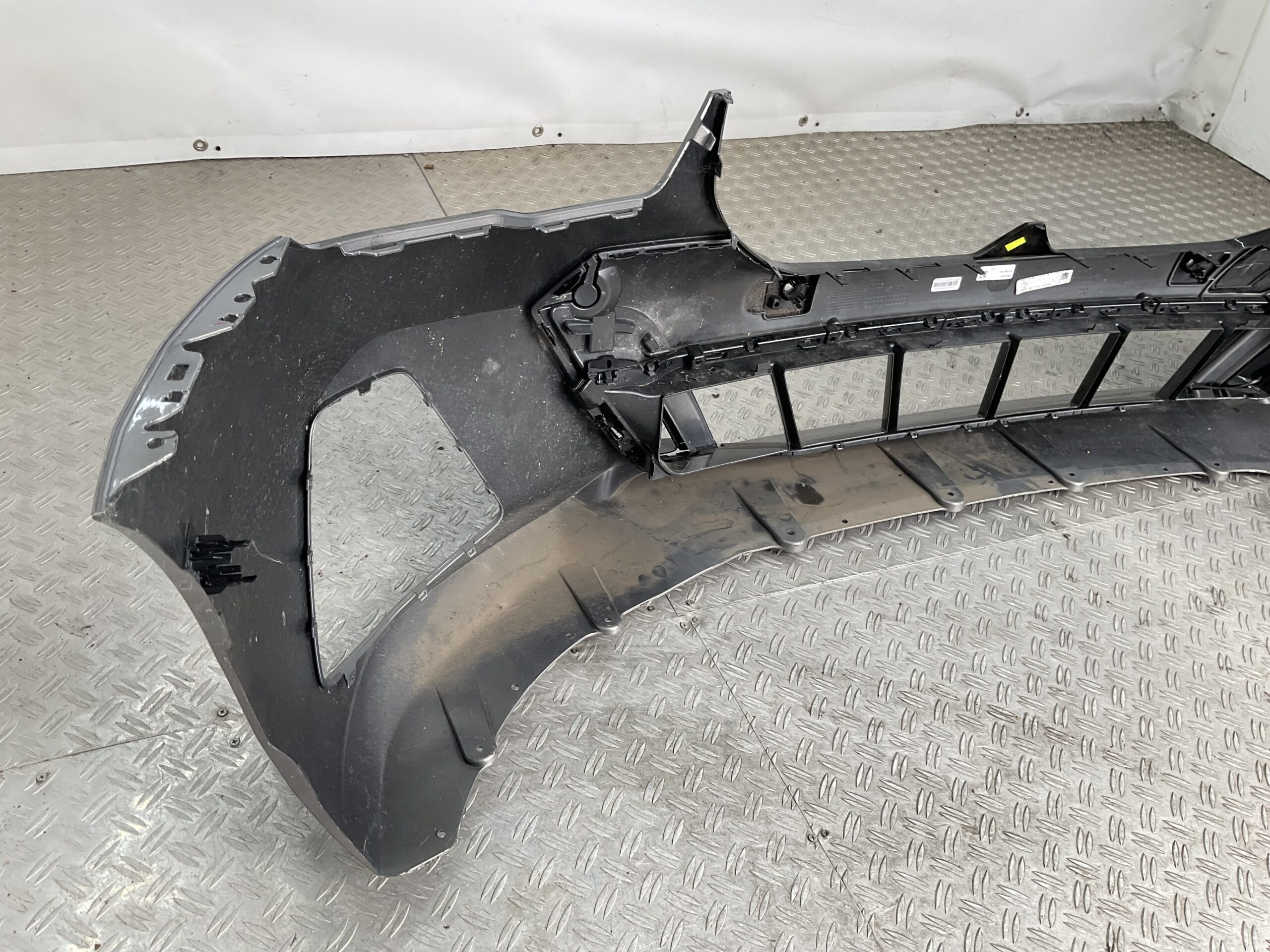 Bumper BMW 5 G60 G61 M-Pakket MPakket 23- 51118084653 Voorbumper K9-20737