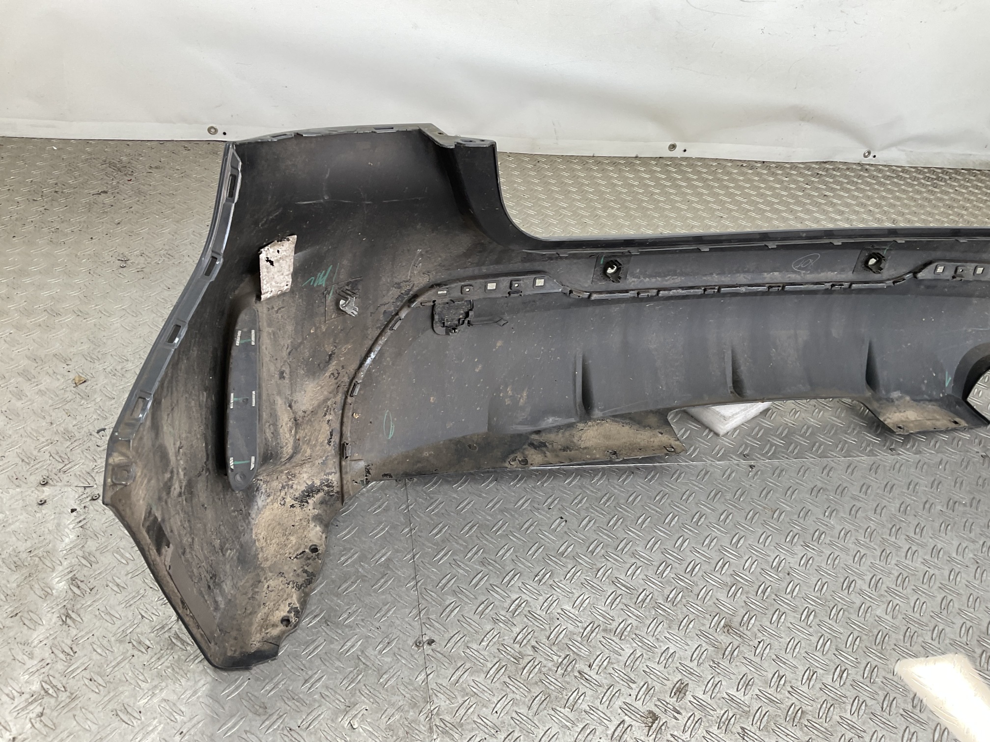 Bumper BMW 1 Serie F40 M Sport Pakket 19-23 211636-11 Achterbumper F7-22767