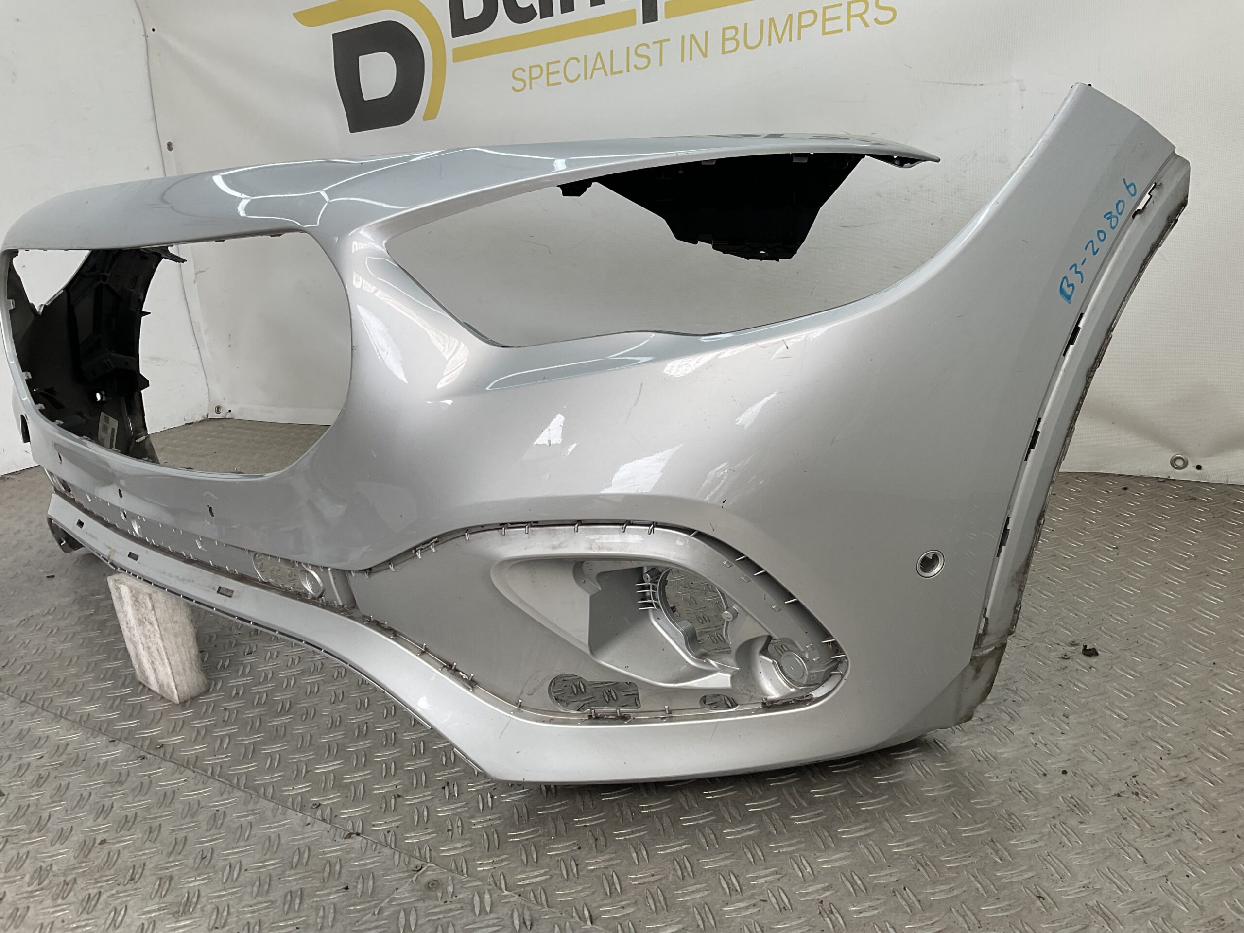 Bumper Mercedes GLA H247 19-24 A2478858803 Voorbumper B3-20806