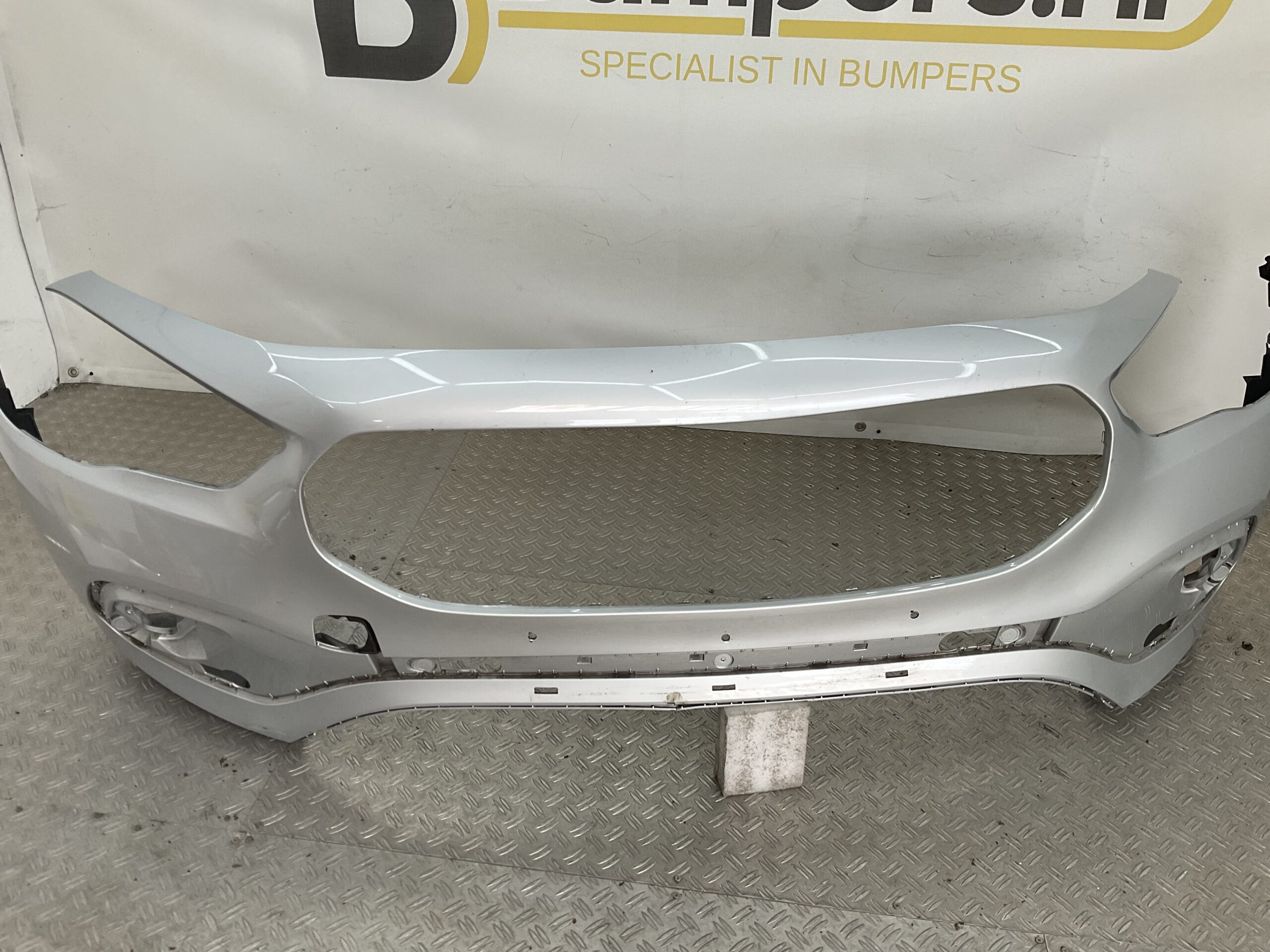 Bumper Mercedes GLA H247 19-24 A2478858803 Voorbumper B3-20806