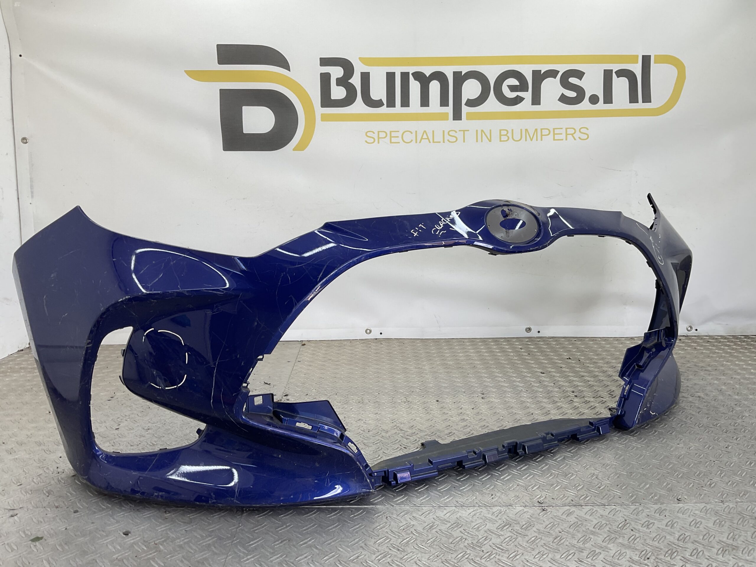 BUMPER Toyota Yaris 2019-2023 VOORBUMPER D3-20852