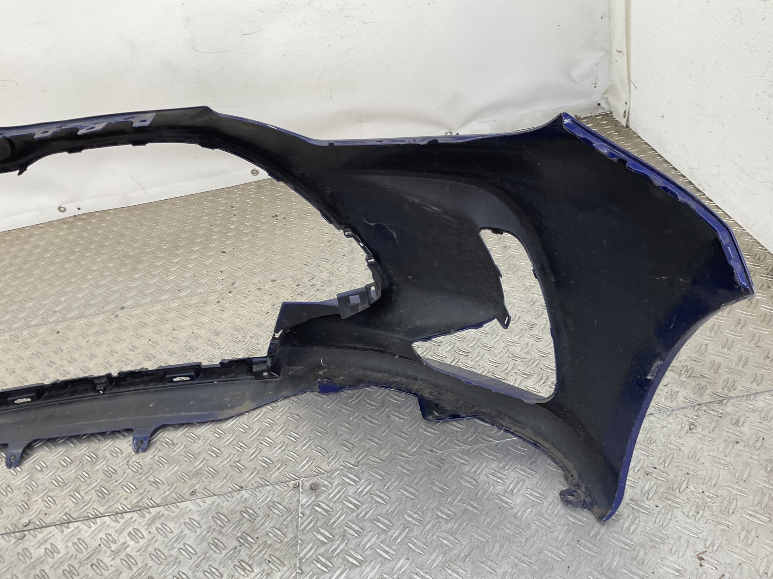 BUMPER Toyota Yaris 2019-2023 VOORBUMPER D3-20852