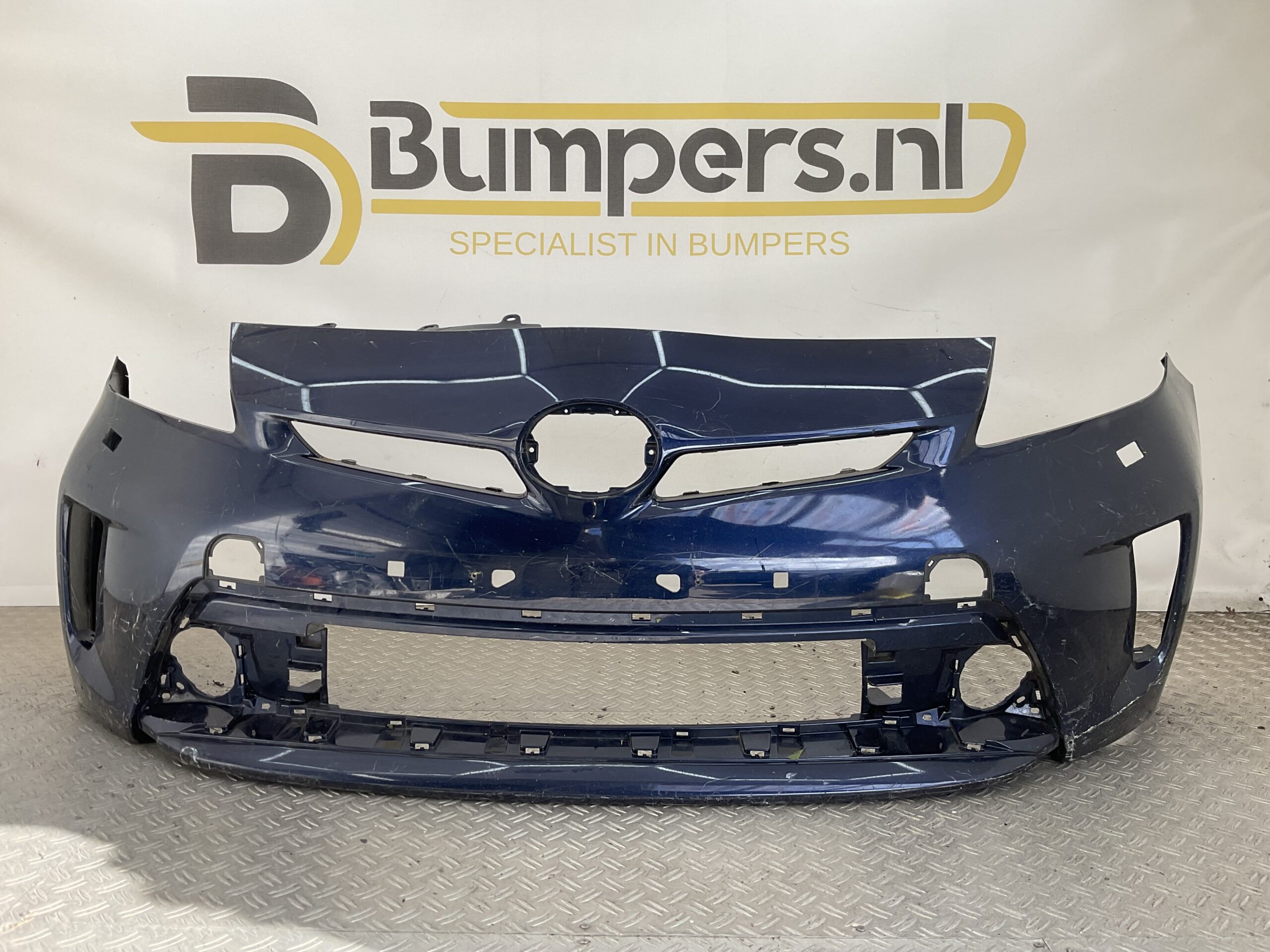 Bumper Toyota Prius Facelift 12-16 52119-47460 Voorbumper D1-20855
