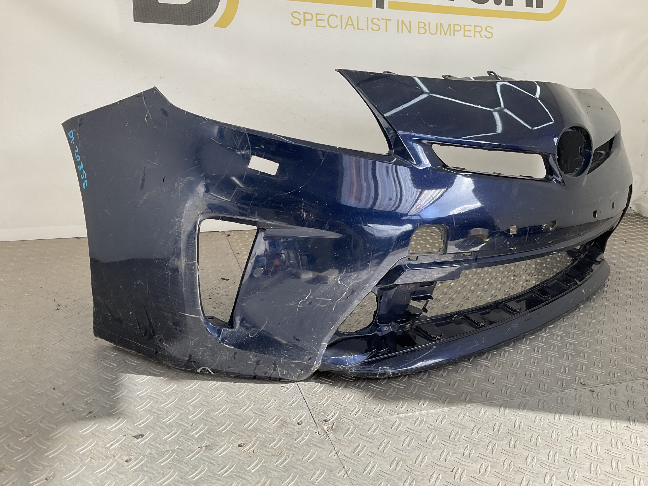 Bumper Toyota Prius Facelift 12-16 52119-47460 Voorbumper D1-20855