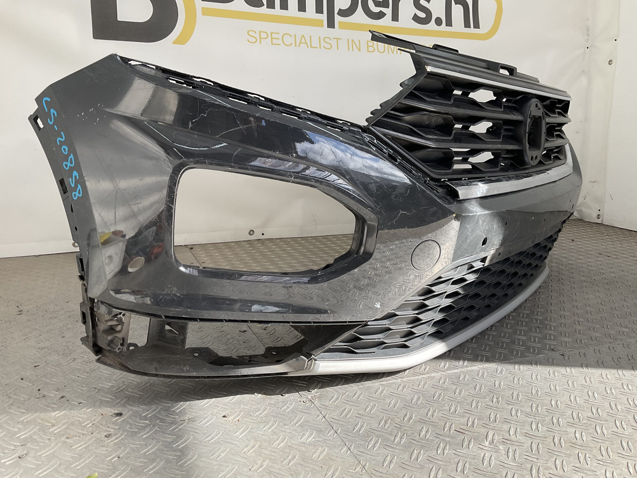 Bumper Volkswagen T-Roc 17-21 2GA 2GA807221AF Voorbumper C5-20858