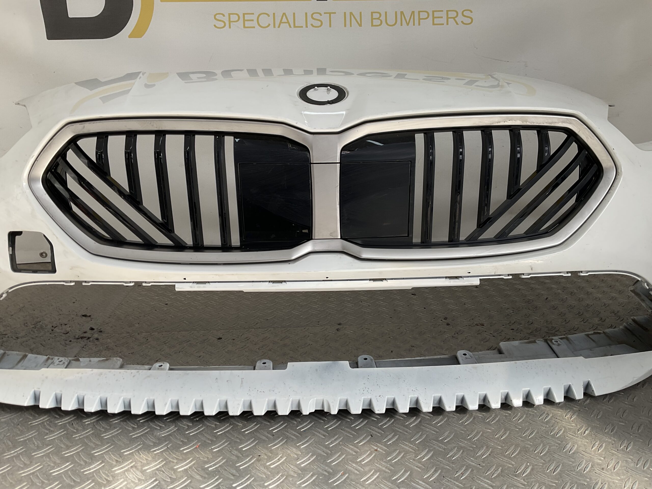 Bumper BMW 1 Serie F70 M Sport M-Pakket M Pakket 51115A64E31 Voorbumper K4-20879