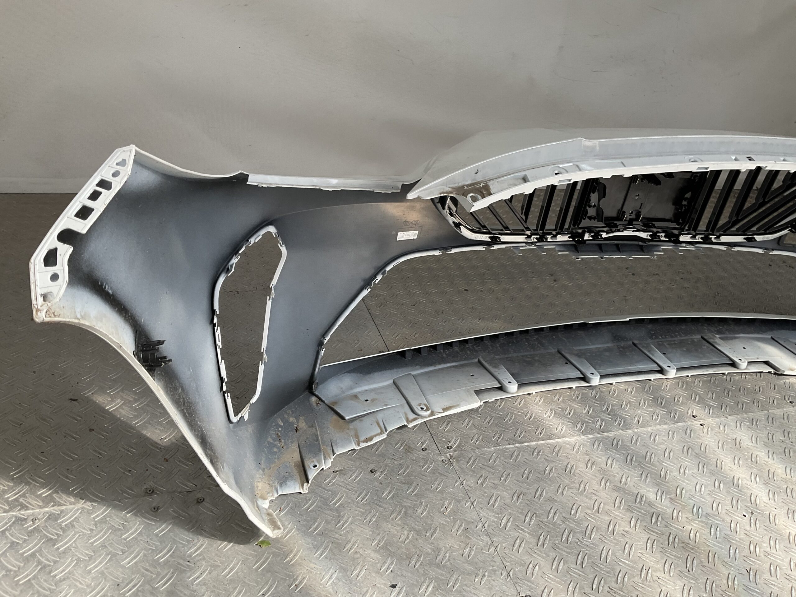 Bumper BMW 1 Serie F70 M Sport M-Pakket M Pakket 51115A64E31 Voorbumper K4-20879