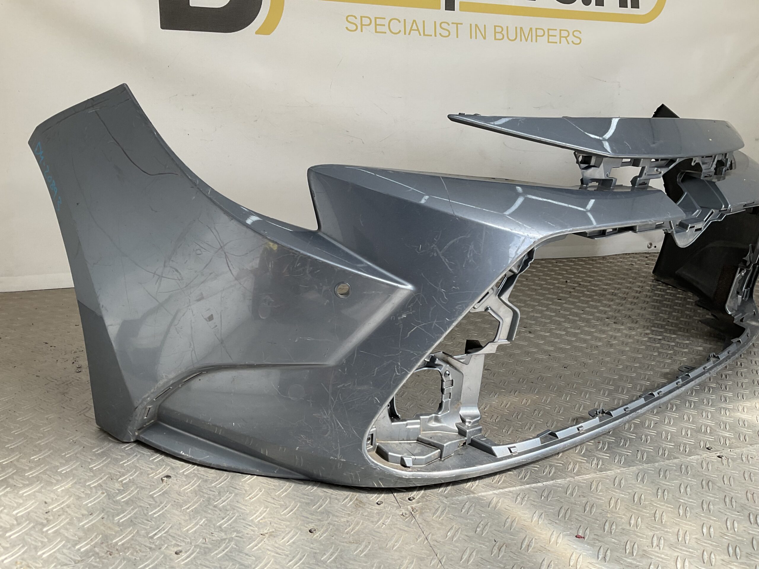 Bumper Toyota Corolla pdc 2018-2023 Voorbumper D4-20893