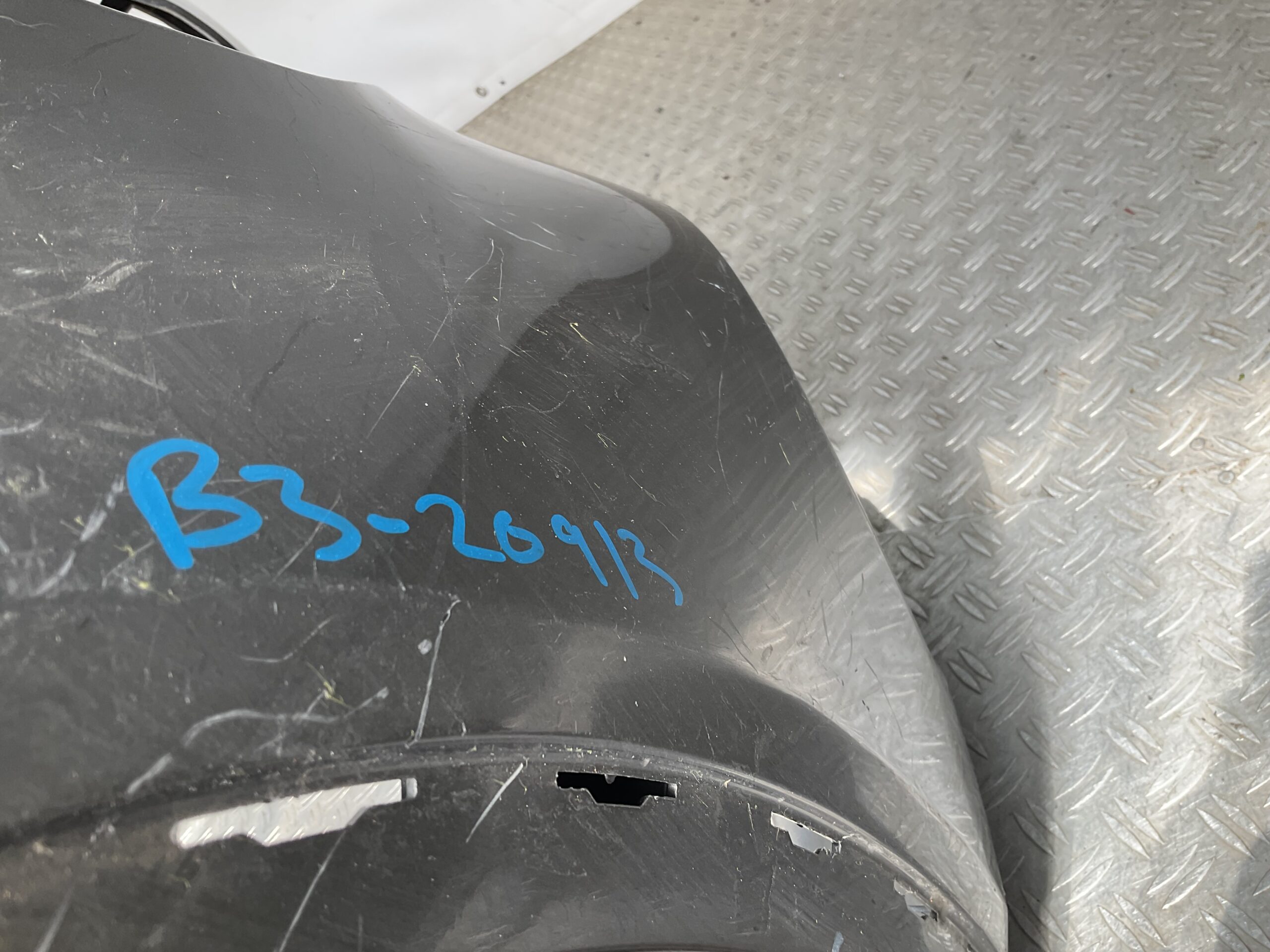 Bumper Mercedes GLA Klasse W156 Normaal 16-21 A1568805500 Voorbumper B3-20913