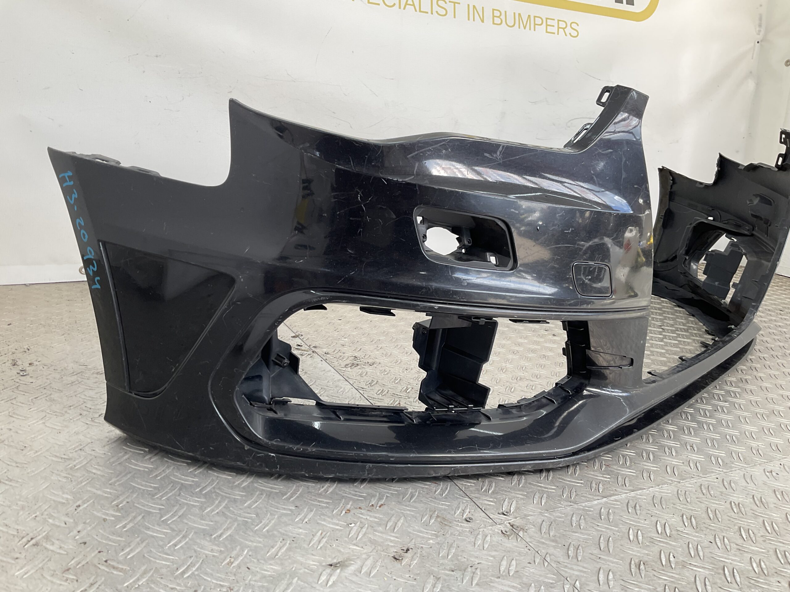 Bumper Audi A3 8V SLINE S3 S-LINE 2012-2016 8V3807437F Voorbumper H3-20934
