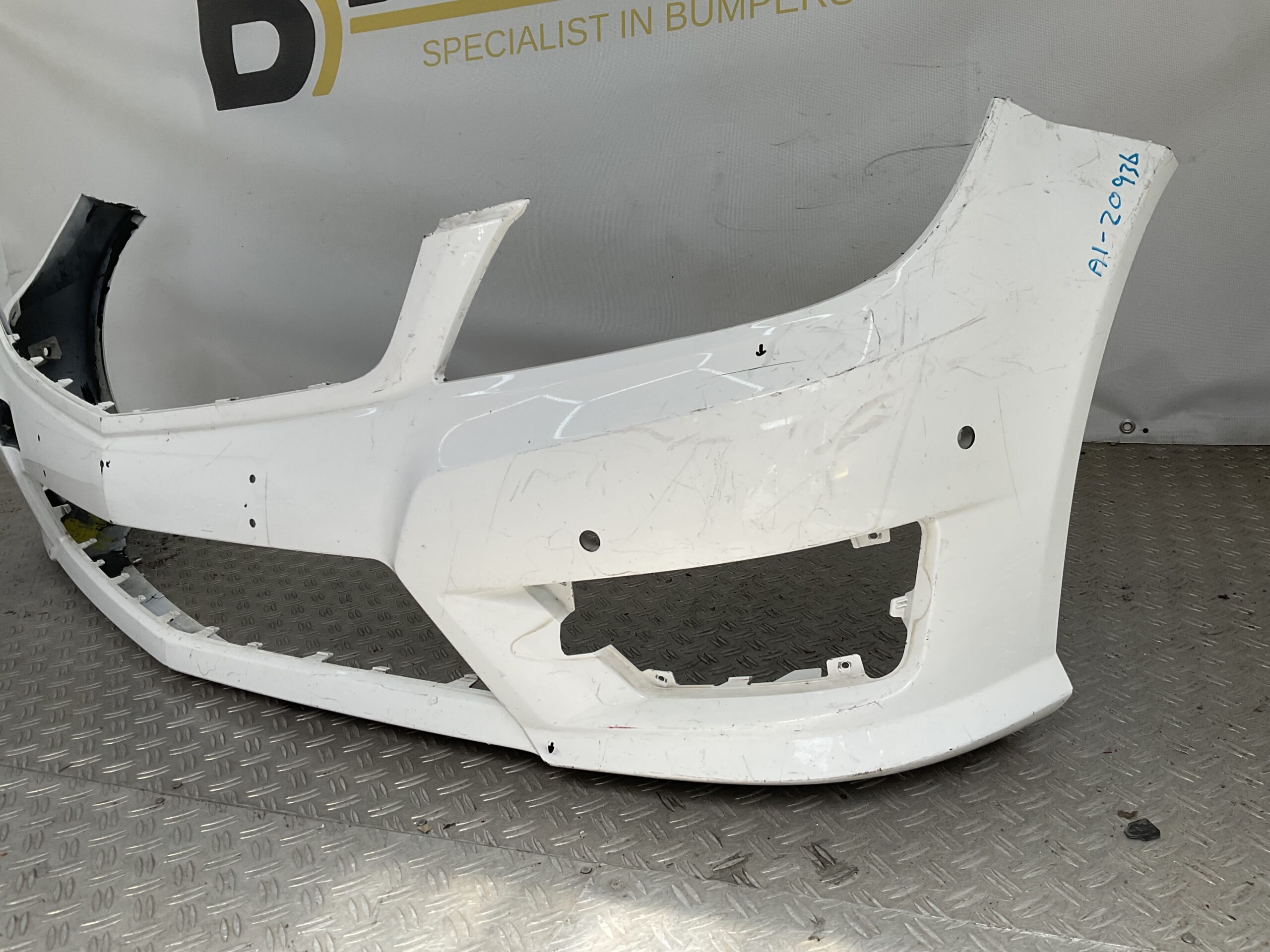 BUMPER Mercedes C Klasse W204 AMG Facelift A2048807847 VOORBUMPER A1-20936
