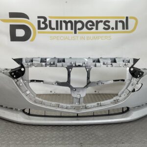Bumper Mazda 2 Facelift II 2018 KLS D43N-50031 Voorbumper B4-20860