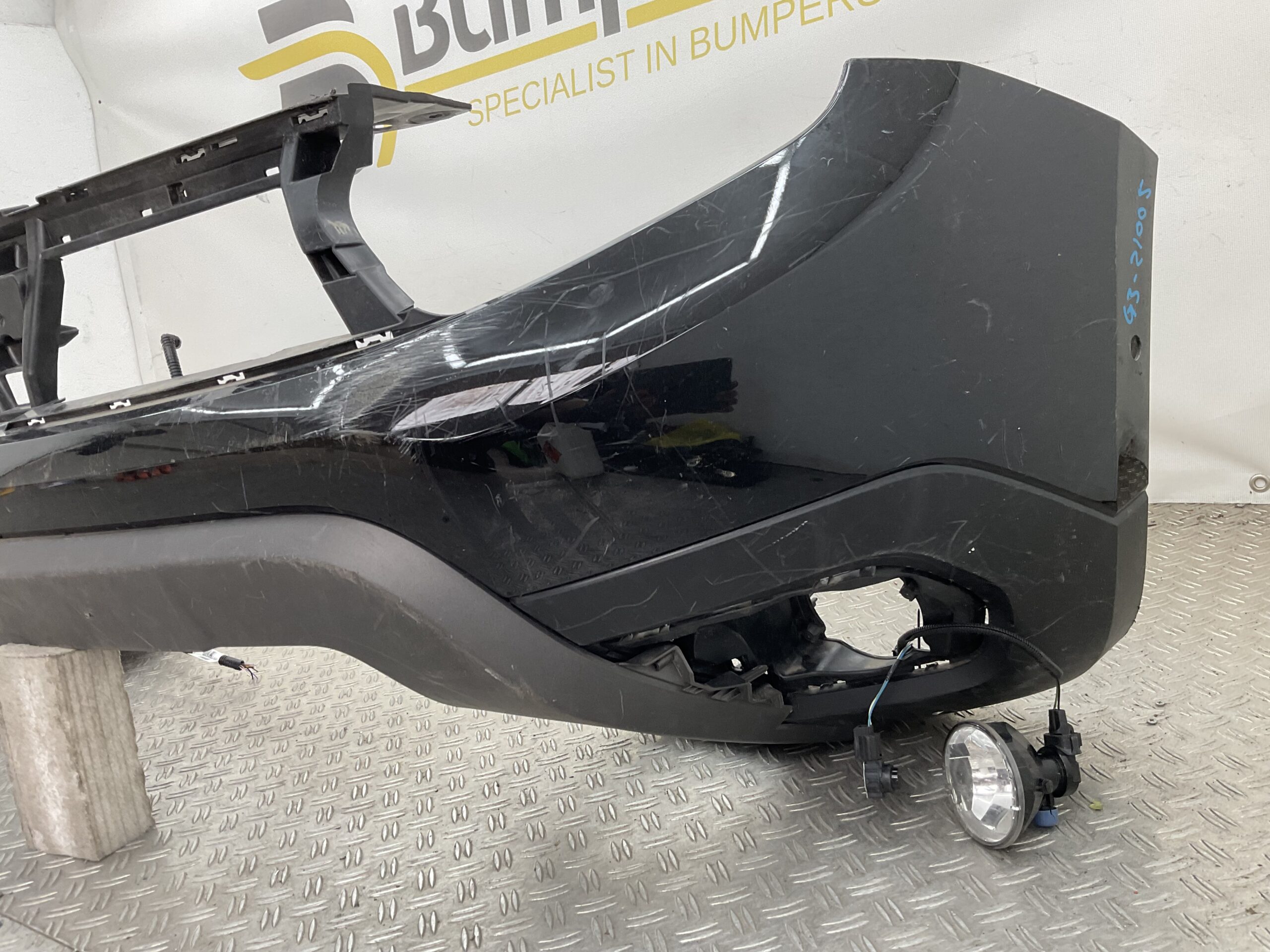 Bumper Dacia Duster 17-20 620221776R Voorbumper G3-21005