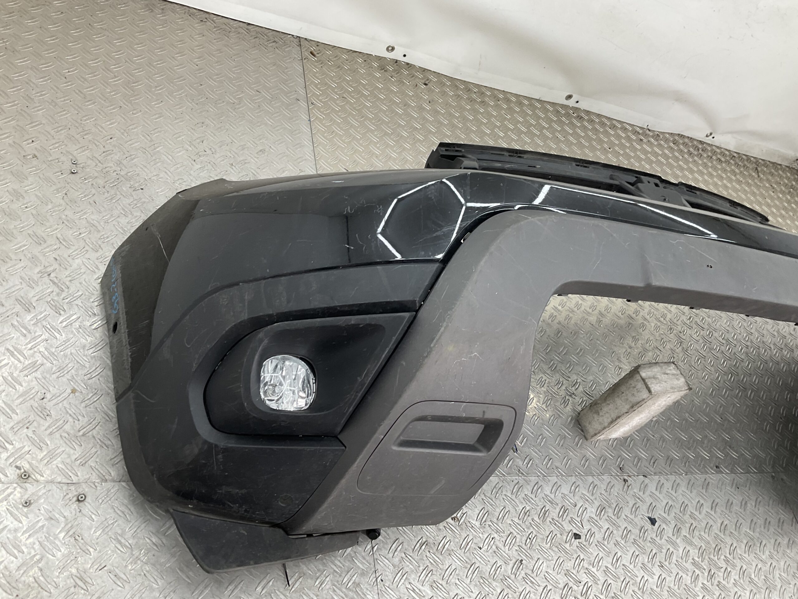 Bumper Dacia Duster 17-20 620221776R Voorbumper G3-21005