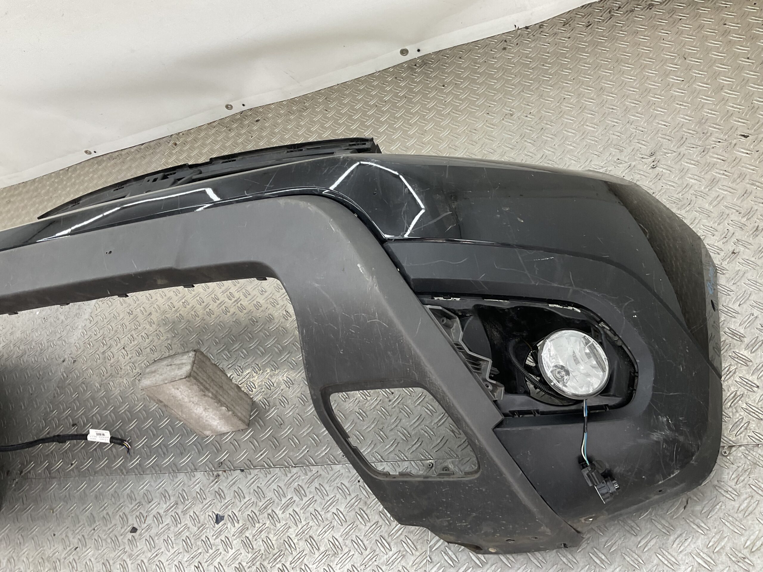 Bumper Dacia Duster 17-20 620221776R Voorbumper G3-21005