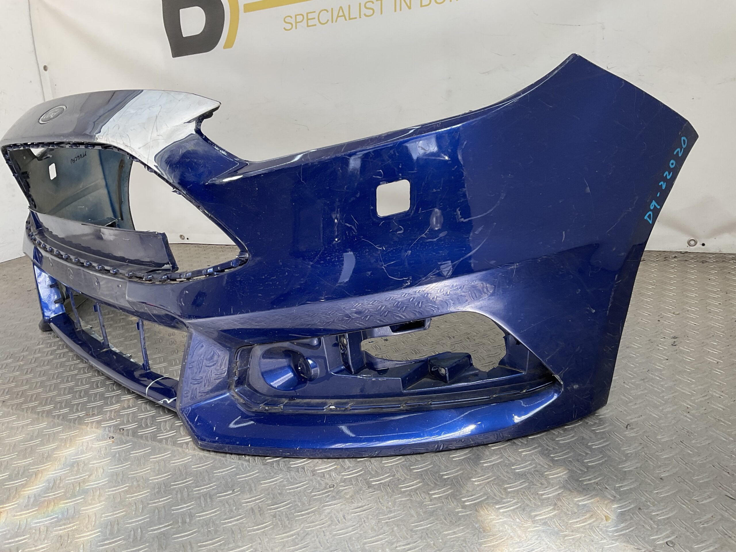 Bumper Ford Focus MK3 ST-Line ST Line 13-16 F1EB-17757-B Voorbumper D9-22020