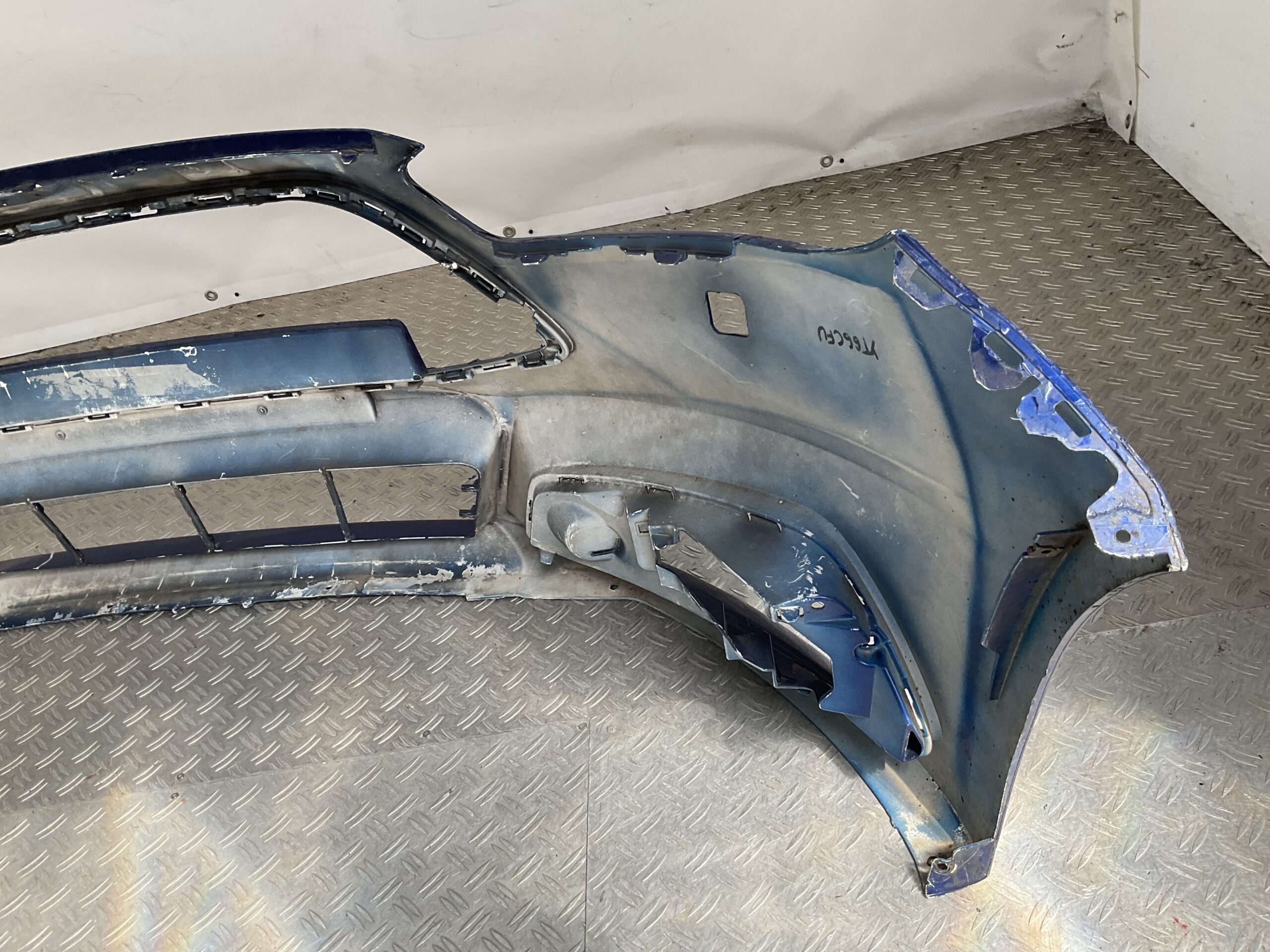 Bumper Ford Focus MK3 ST-Line ST Line 13-16 F1EB-17757-B Voorbumper D9-22020