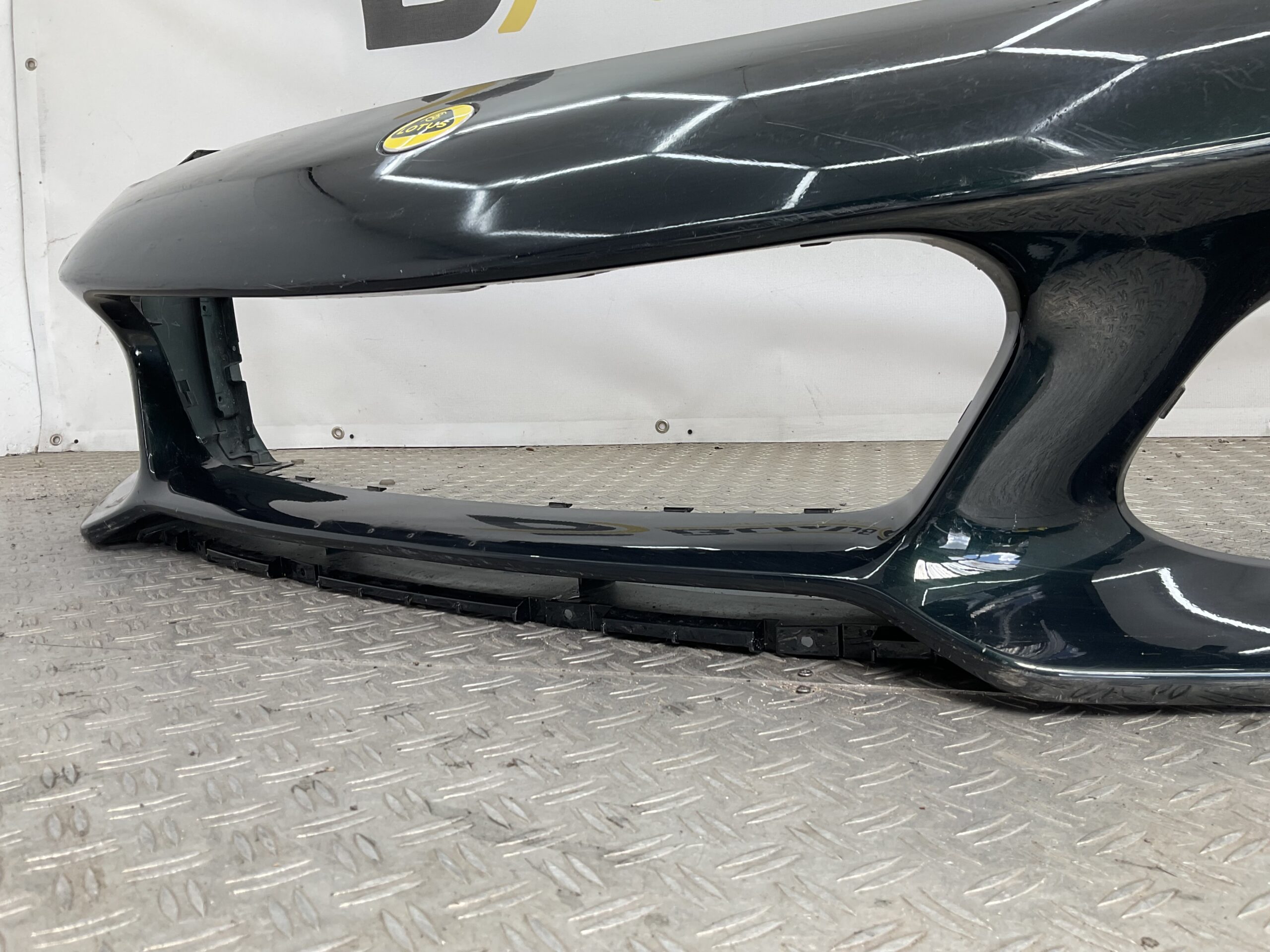 Bumper Lotus Emira 2023 8890643774 Voorbumper M1-22103