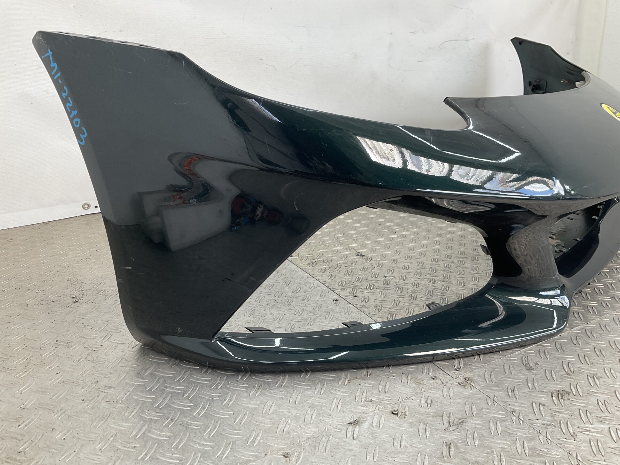 Bumper Lotus Emira 2023 8890643774 Voorbumper M1-22103