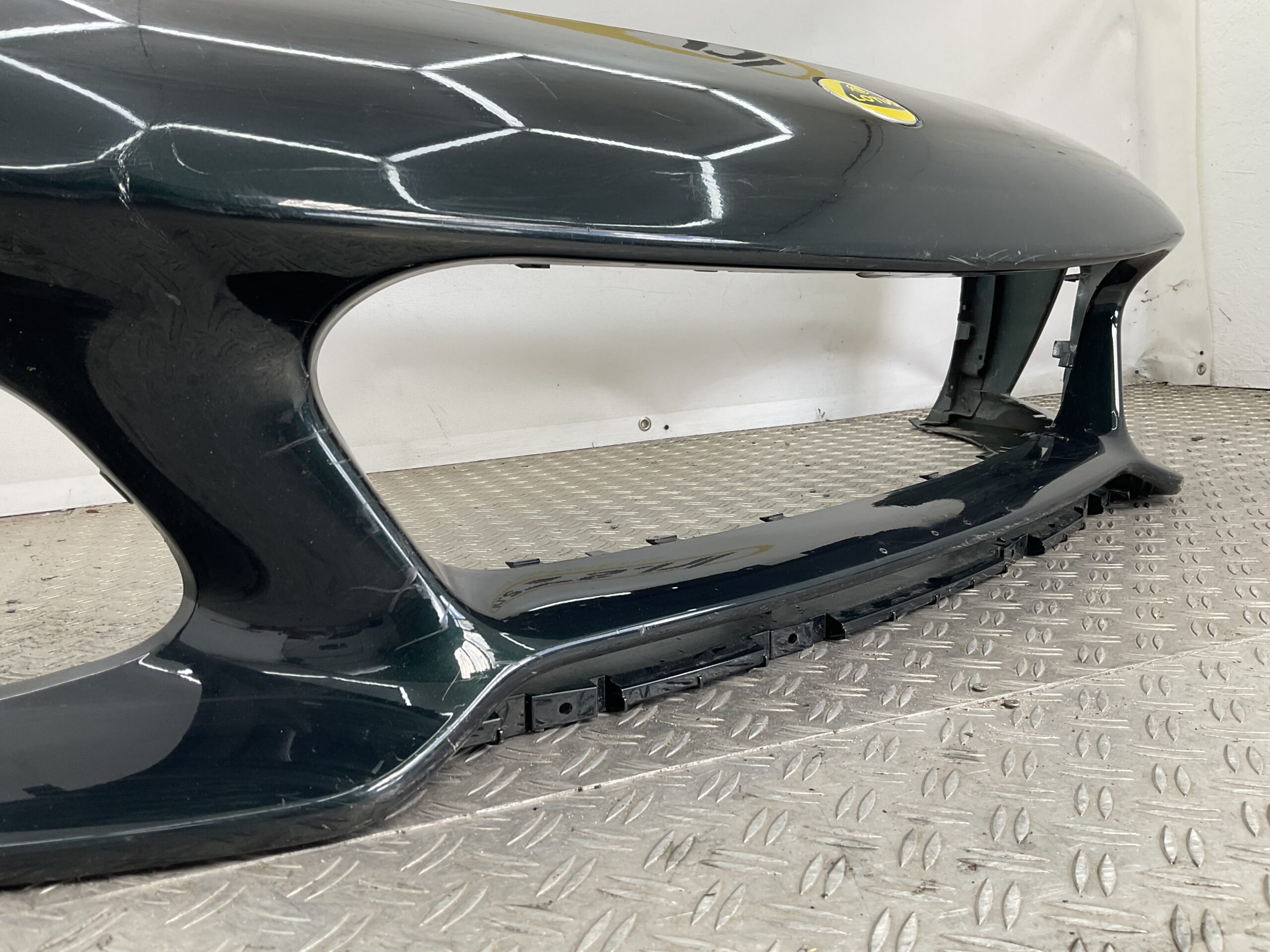 Bumper Lotus Emira 2023 8890643774 Voorbumper M1-22103