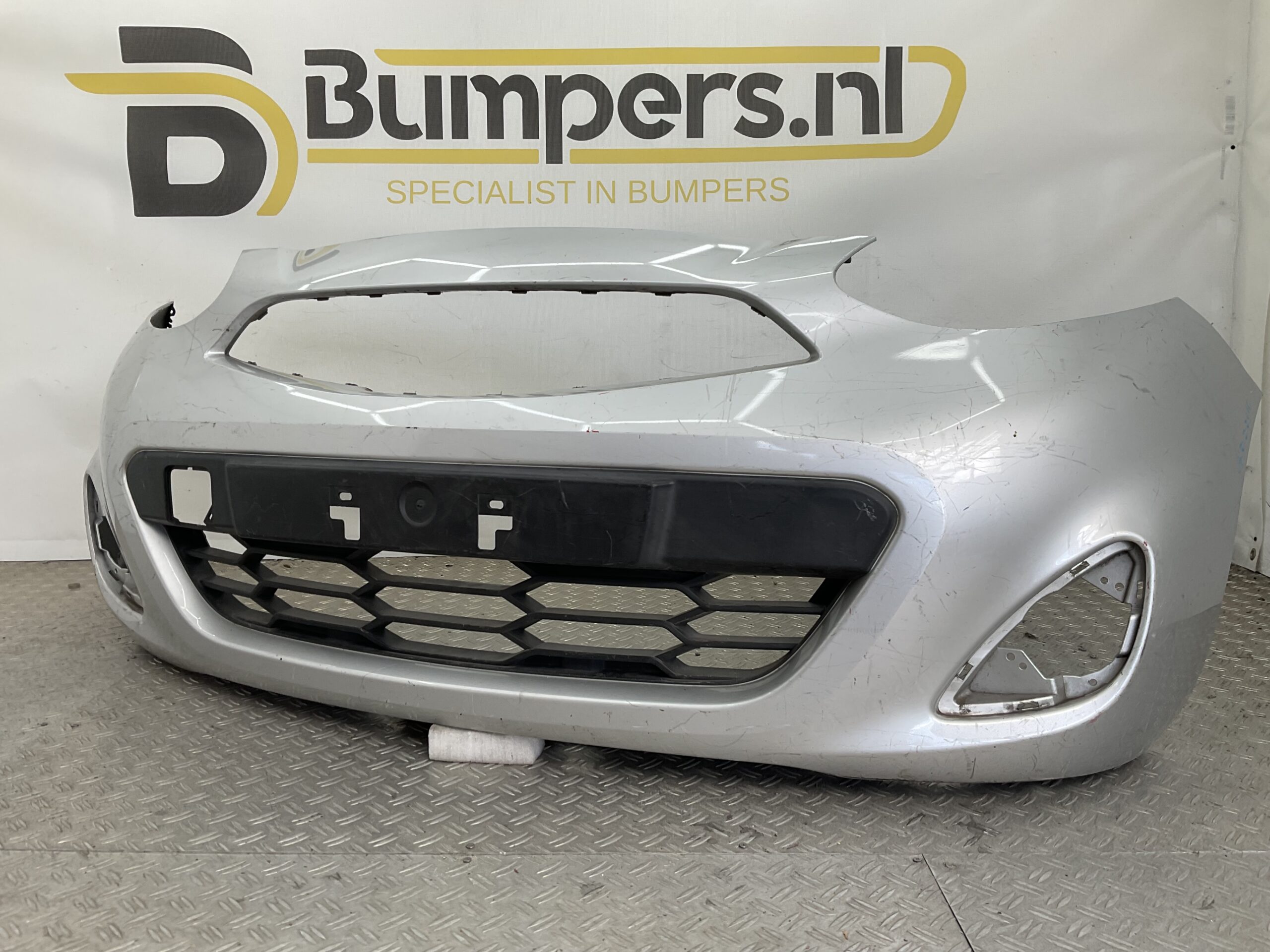 Bumper Nissan Micra K13 620223HN0A Voorbumper G3-22111