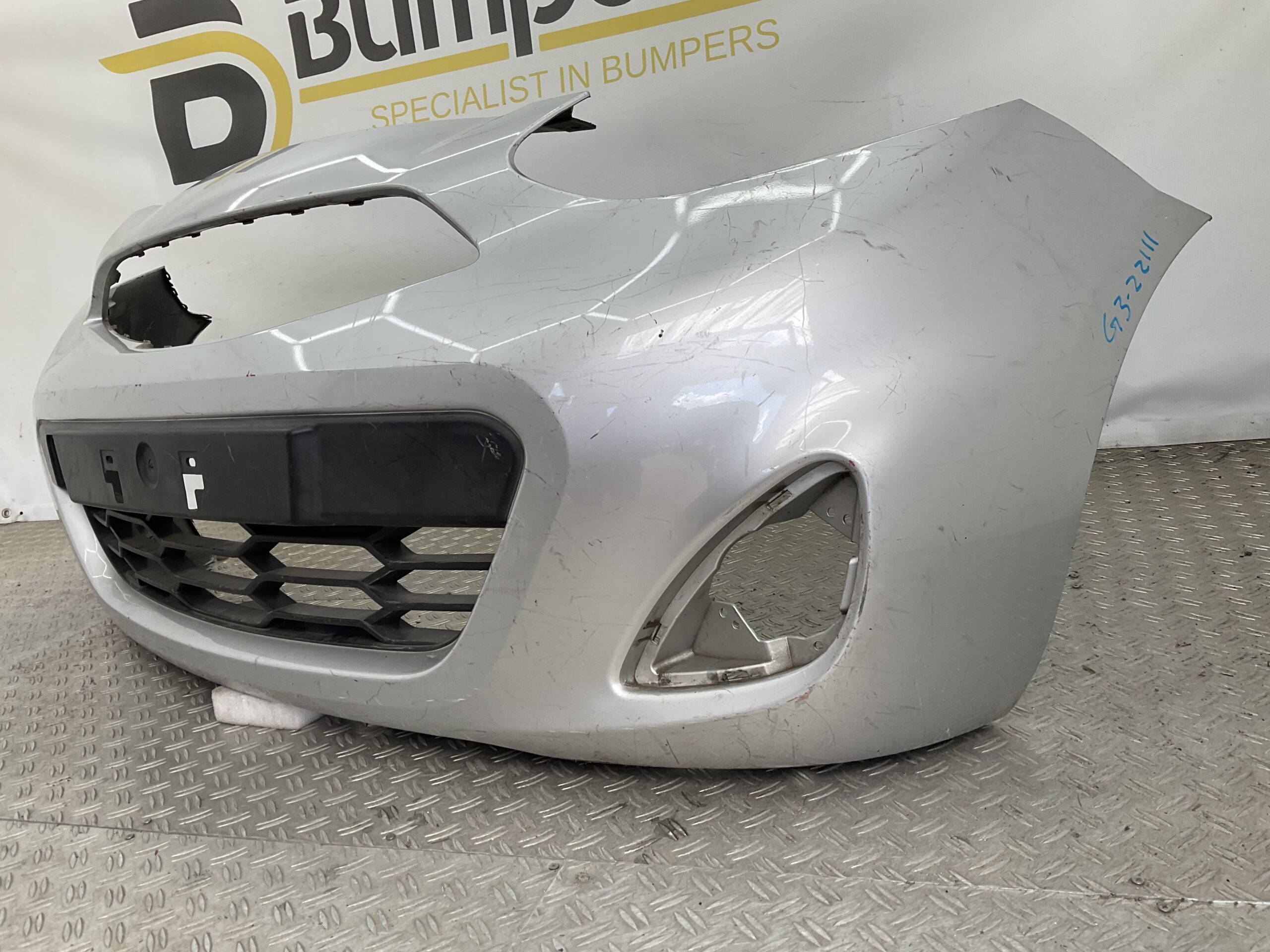 Bumper Nissan Micra K13 620223HN0A Voorbumper G3-22111