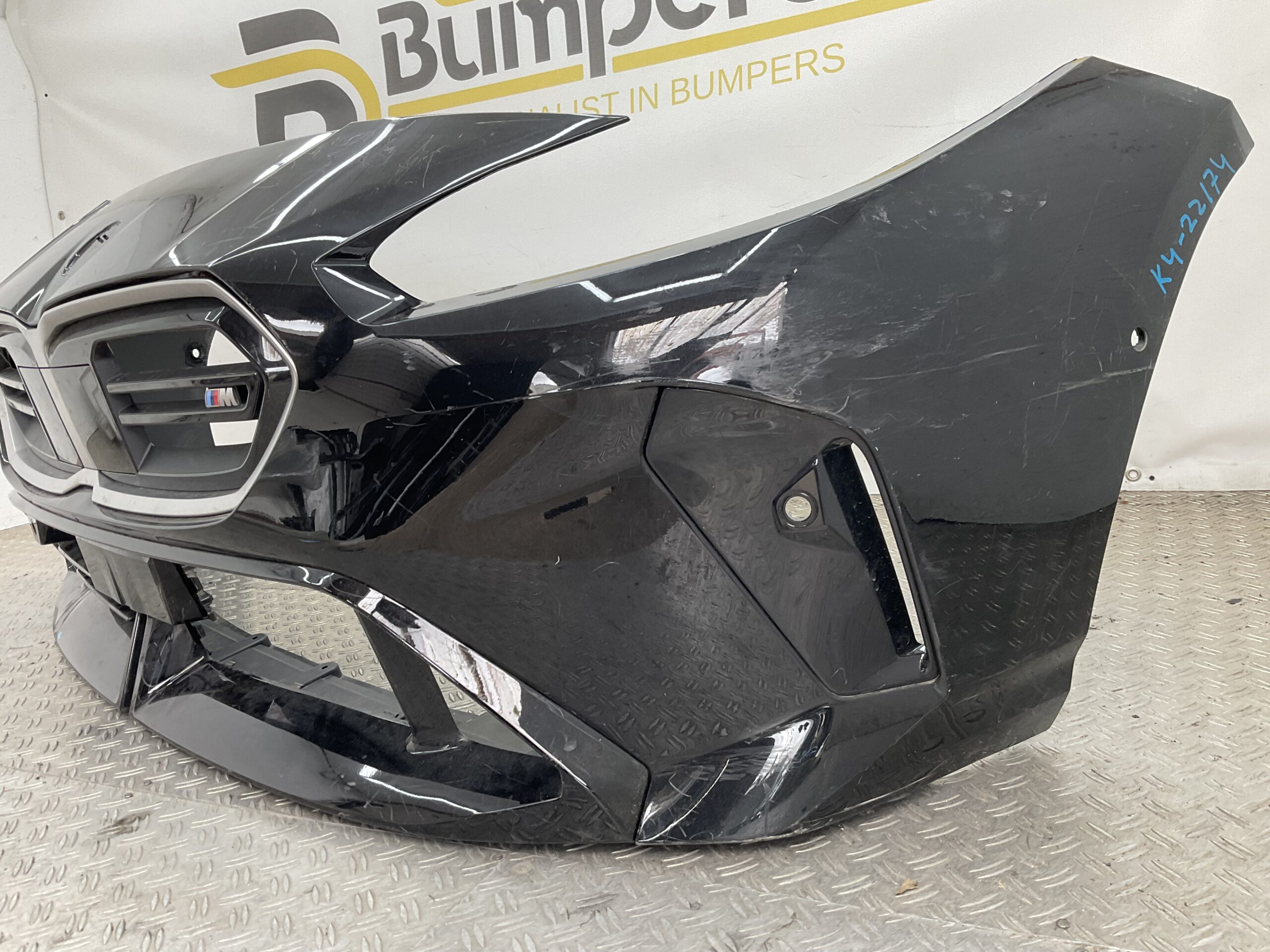 Bumper BMW 1 Serie F70 M Sport M-Pakket M Pakket 51115A64E31 Voorbumper K4-22174