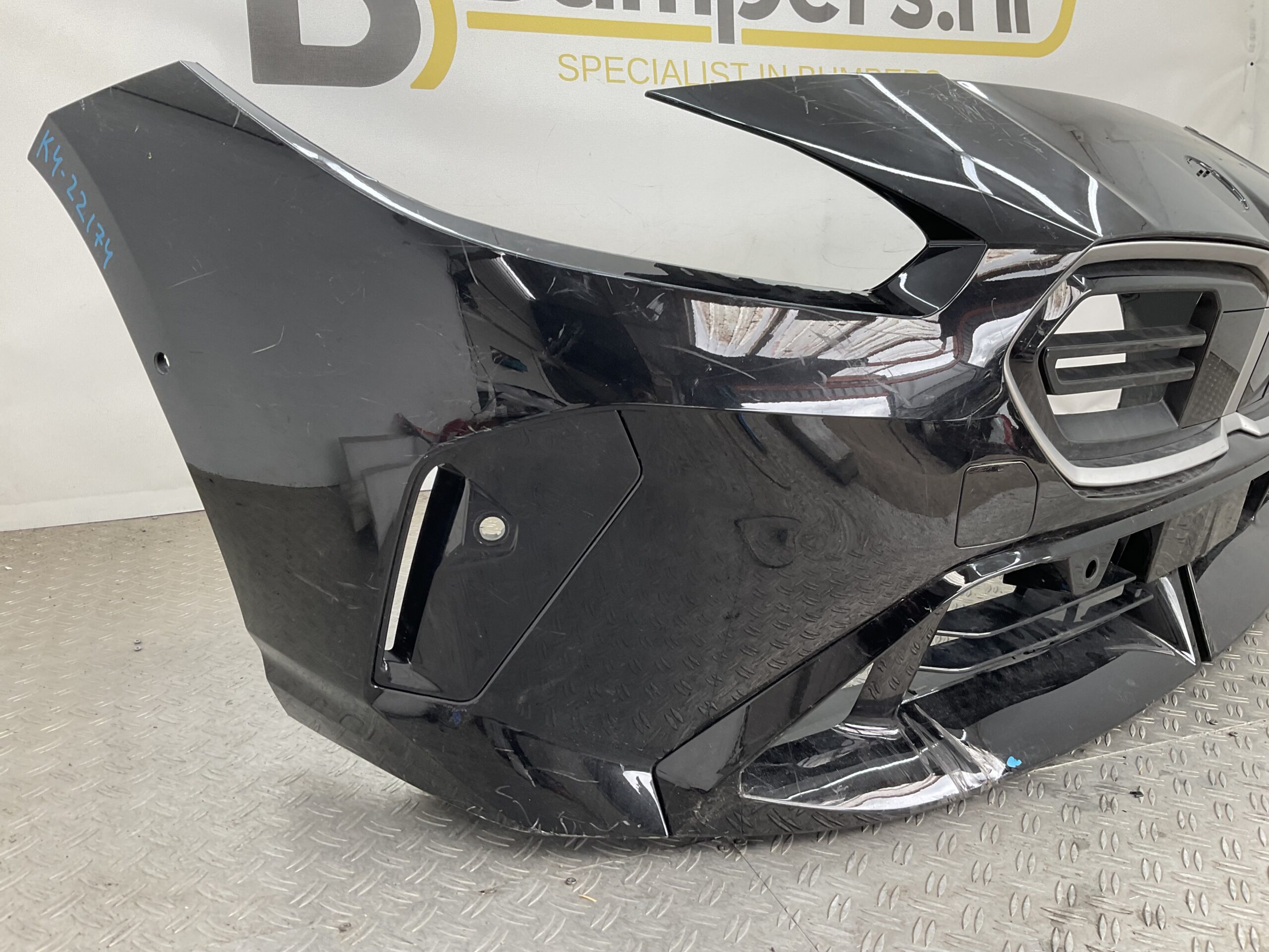 Bumper BMW 1 Serie F70 M Sport M-Pakket M Pakket 51115A64E31 Voorbumper K4-22174