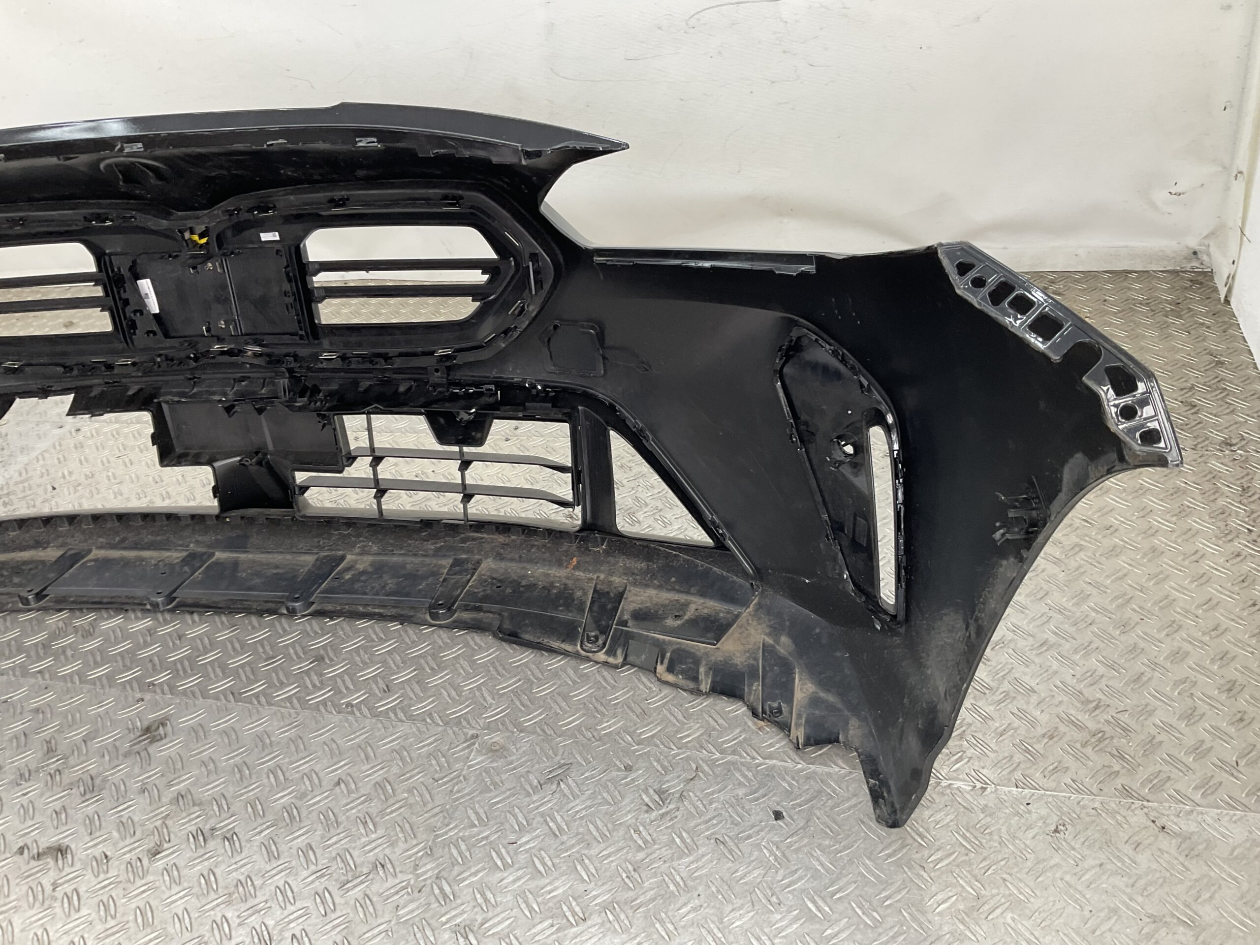 Bumper BMW 1 Serie F70 M Sport M-Pakket M Pakket 51115A64E31 Voorbumper K4-22174