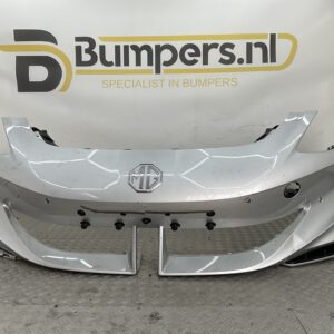 Bumper MG MG4 EV 22-24 P11183326 Voorbumper M1-22175
