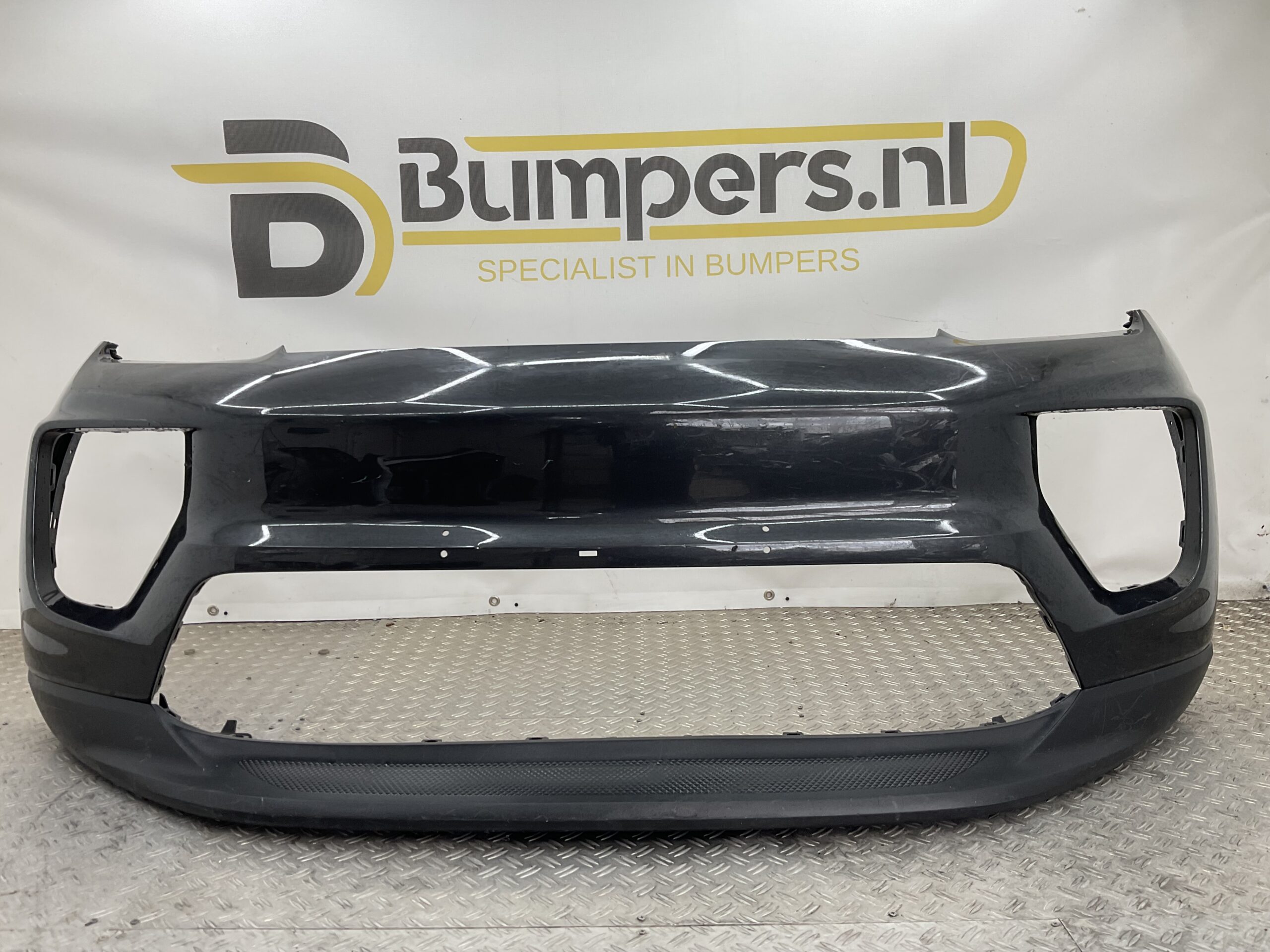 Bumper Porsche Macan 95C 24- 95C807061 Voorbumper M1-22217